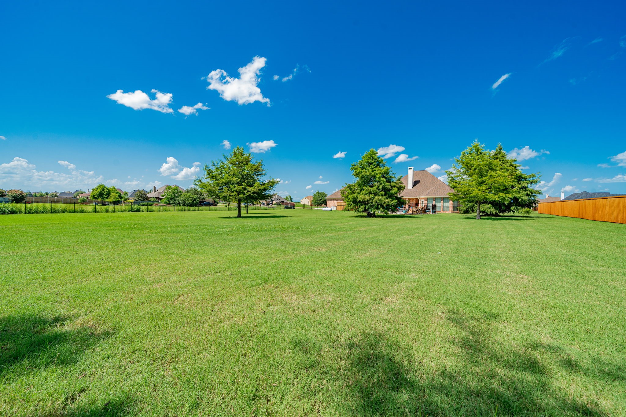 2577 W Alamosa Drive