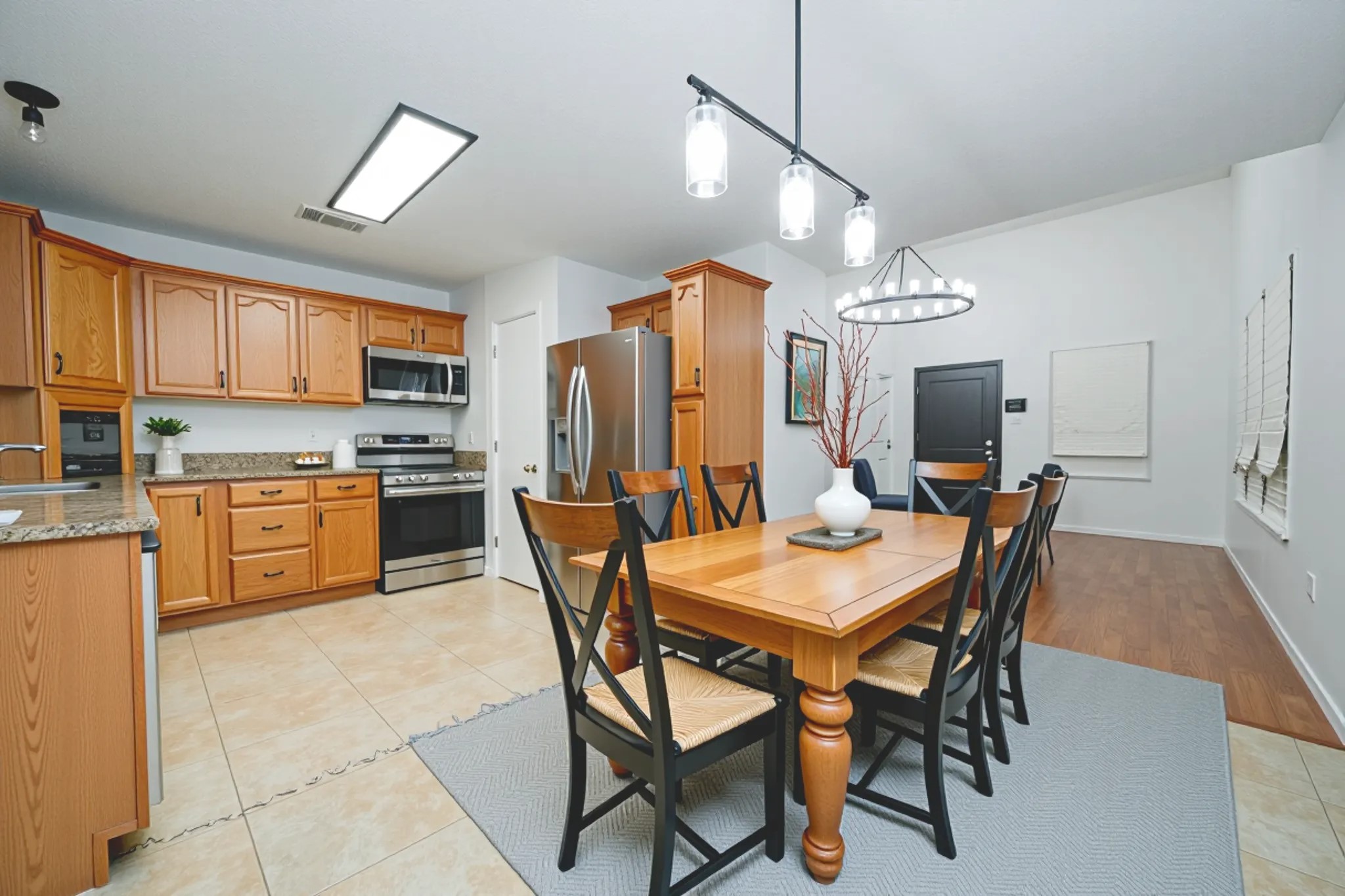 2014 Cardinal Lane