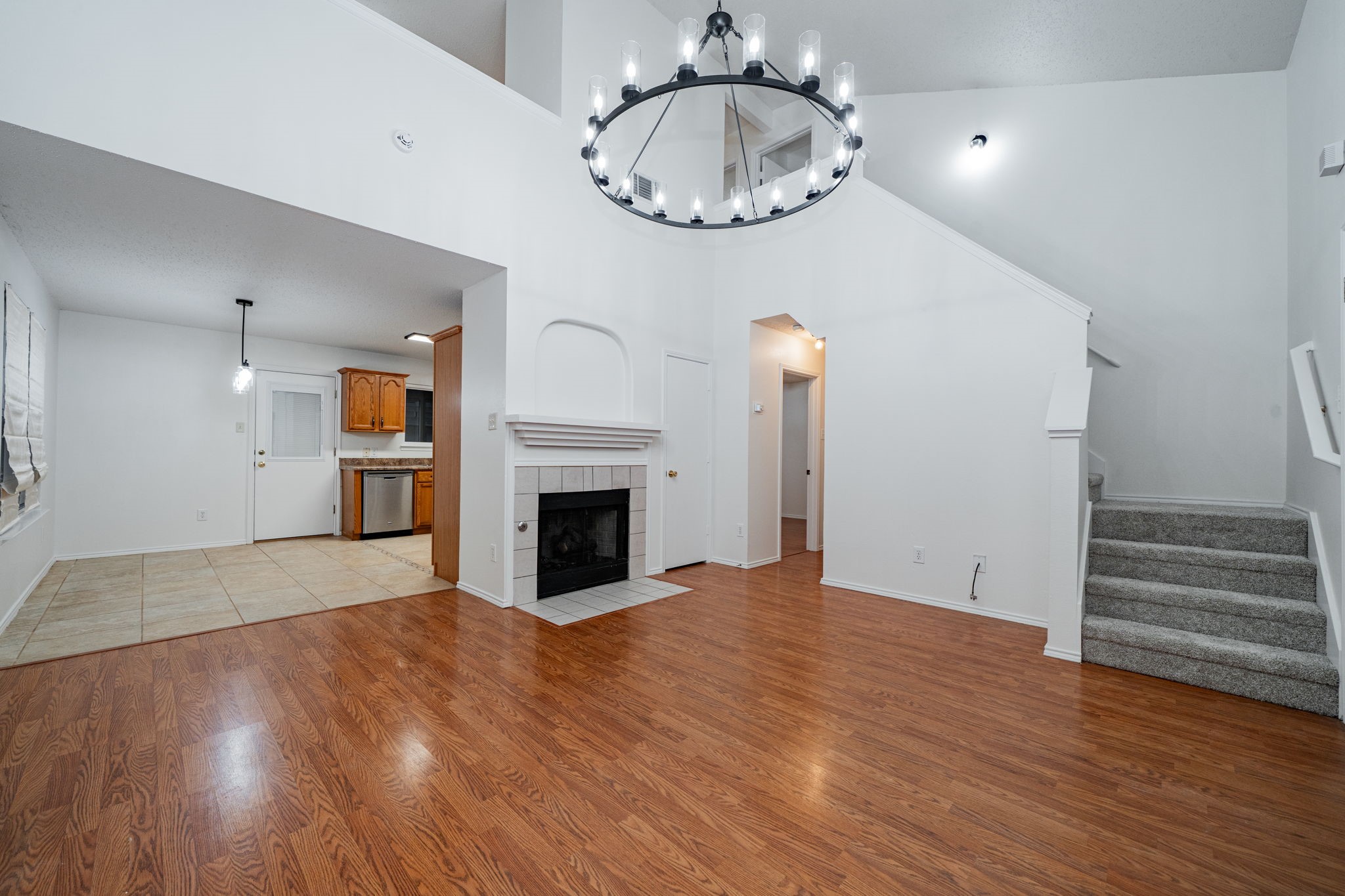 2014 Cardinal Lane