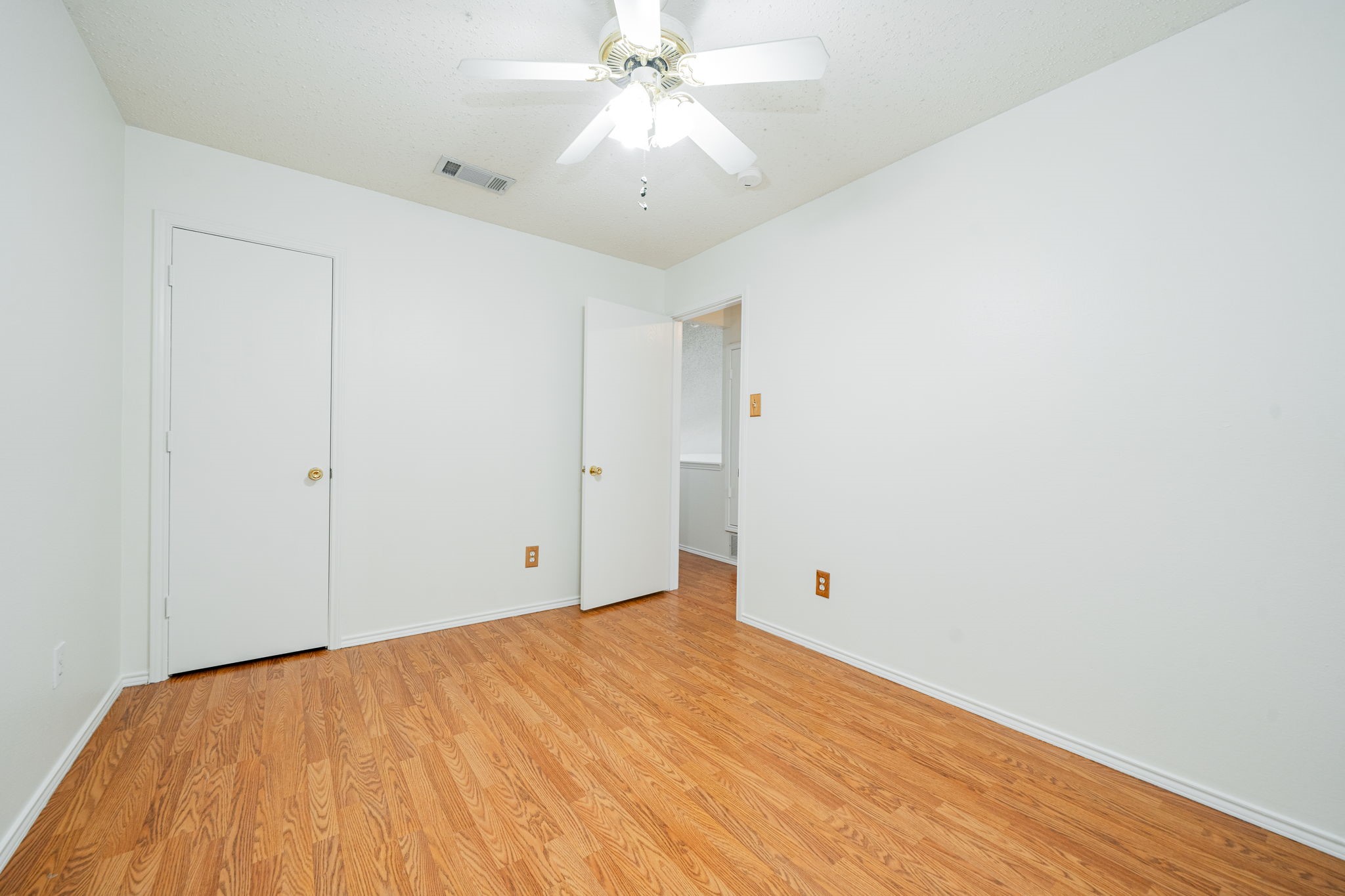 2014 Cardinal Lane
