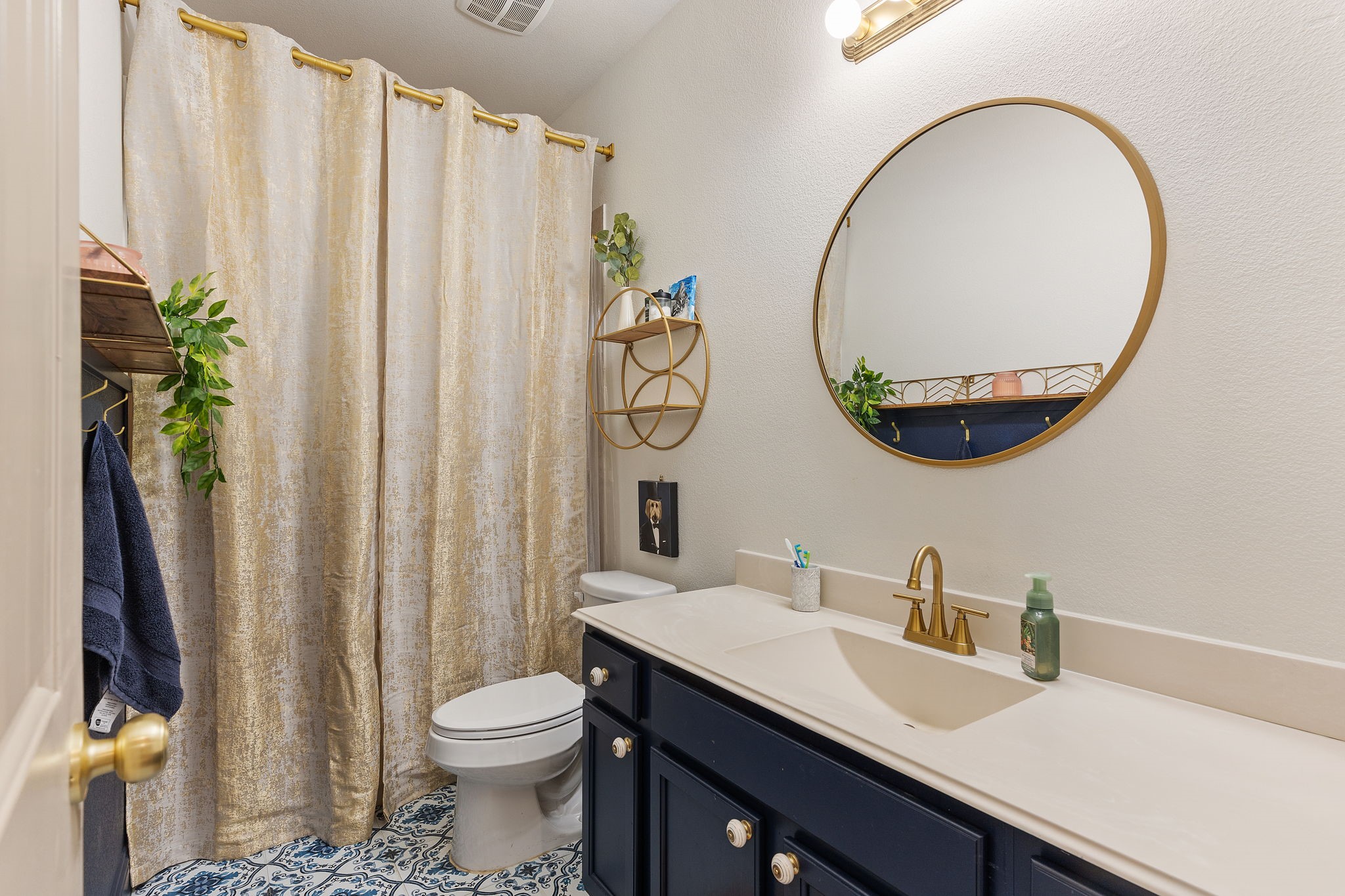 144 Pleasant Hill Lane