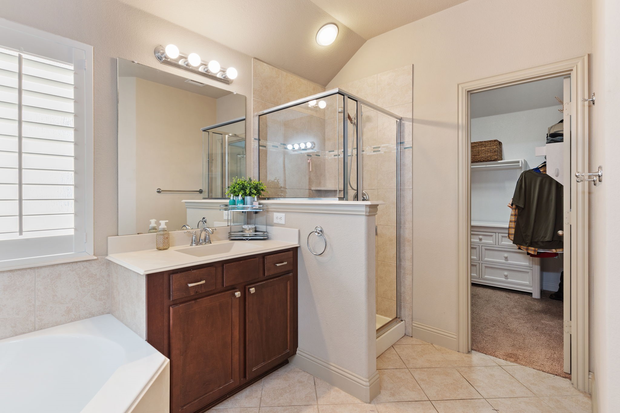 144 Pleasant Hill Lane