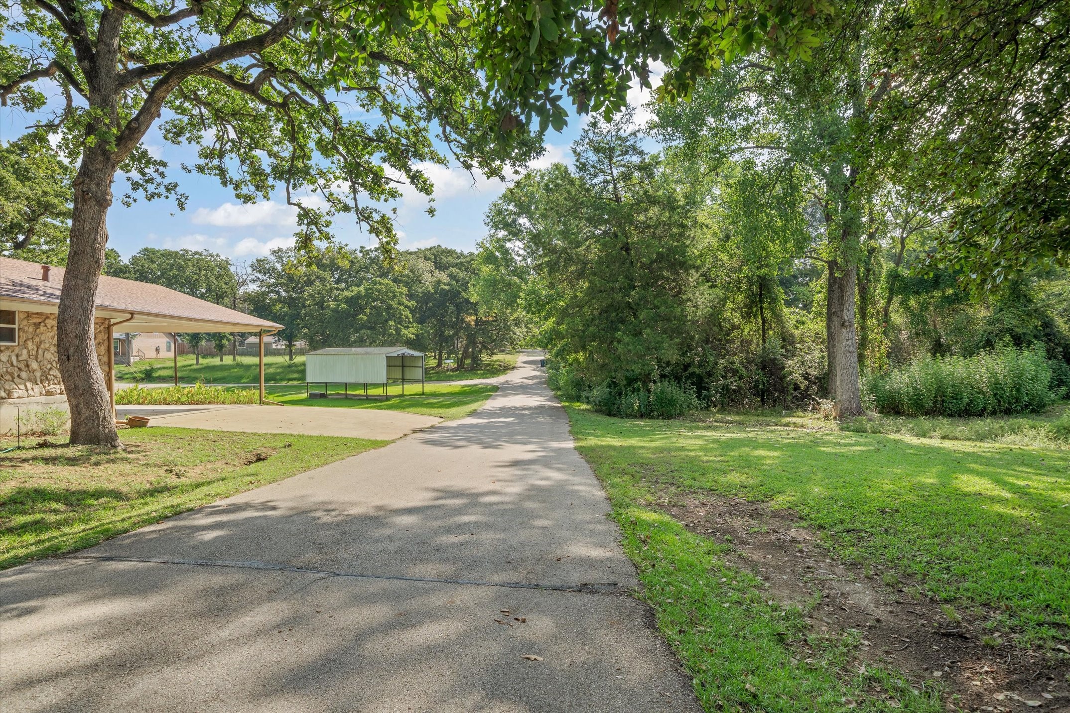 913 Doe Run Road