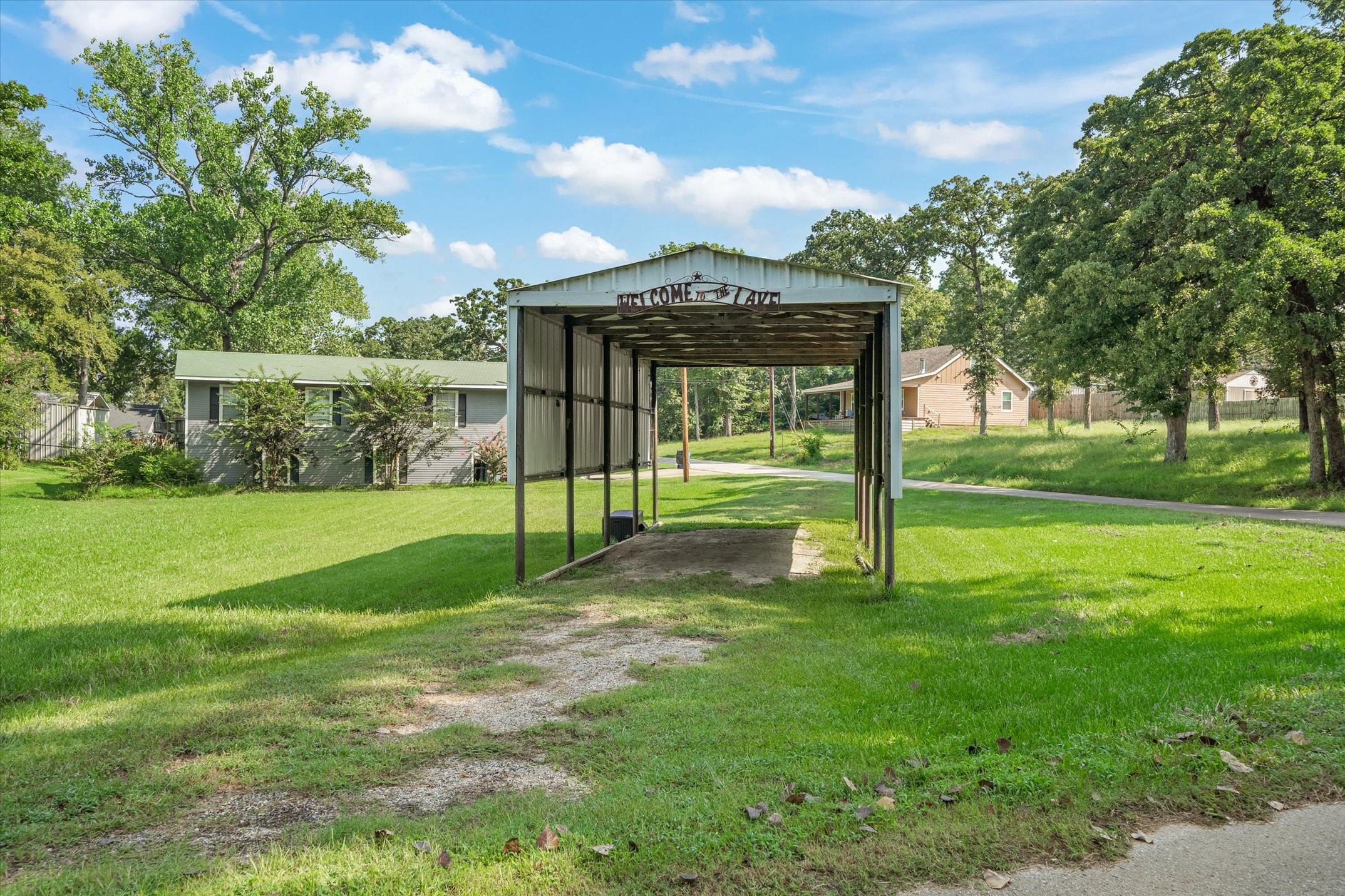 913 Doe Run Road