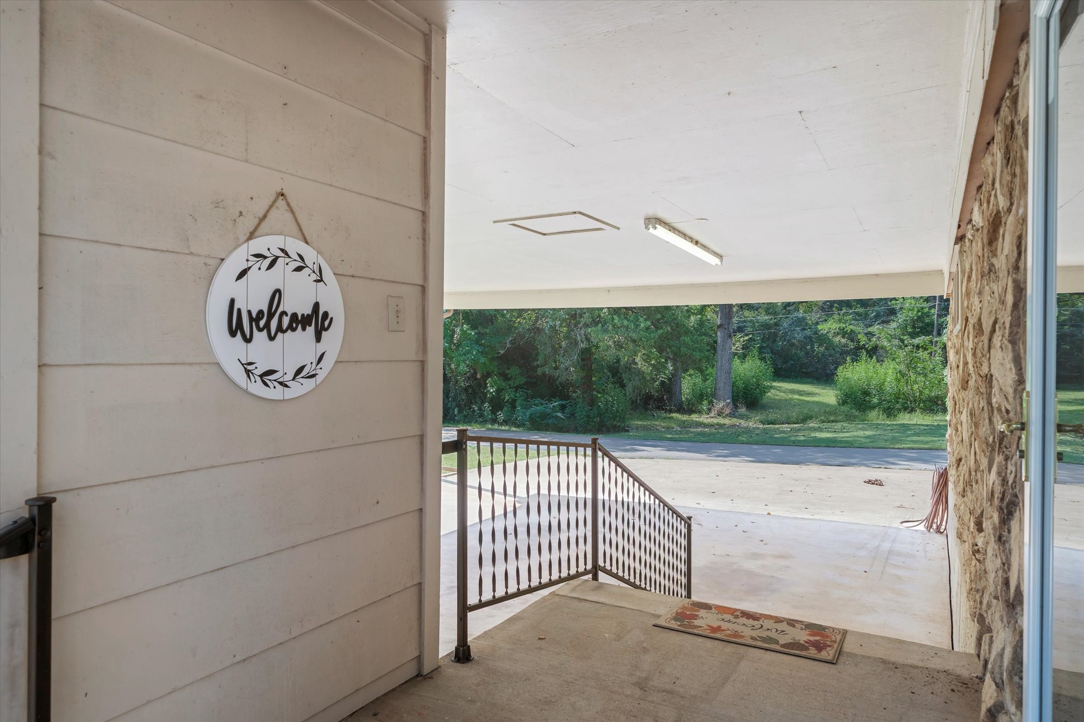 913 Doe Run Road