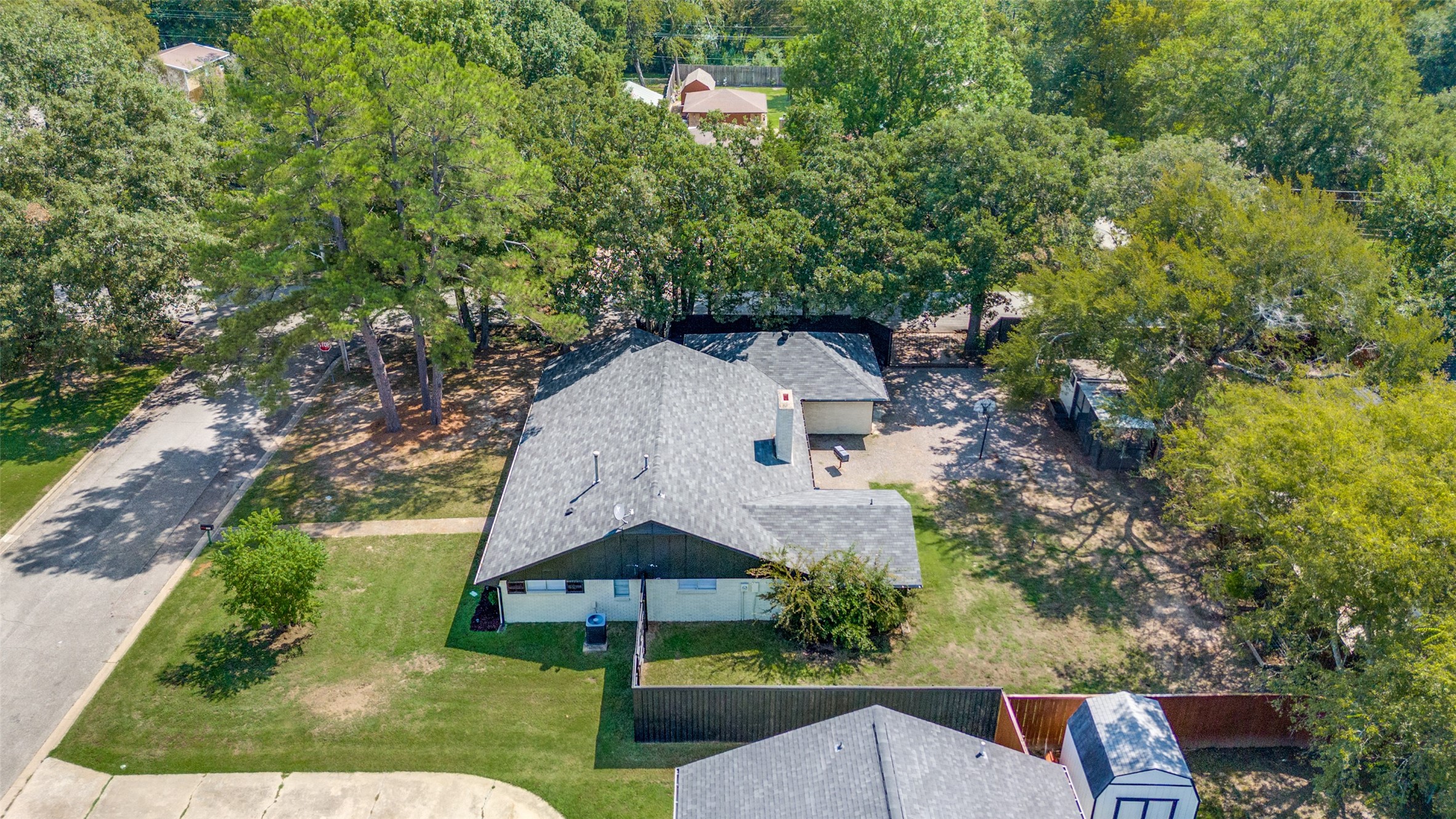 1001 Tanglewood