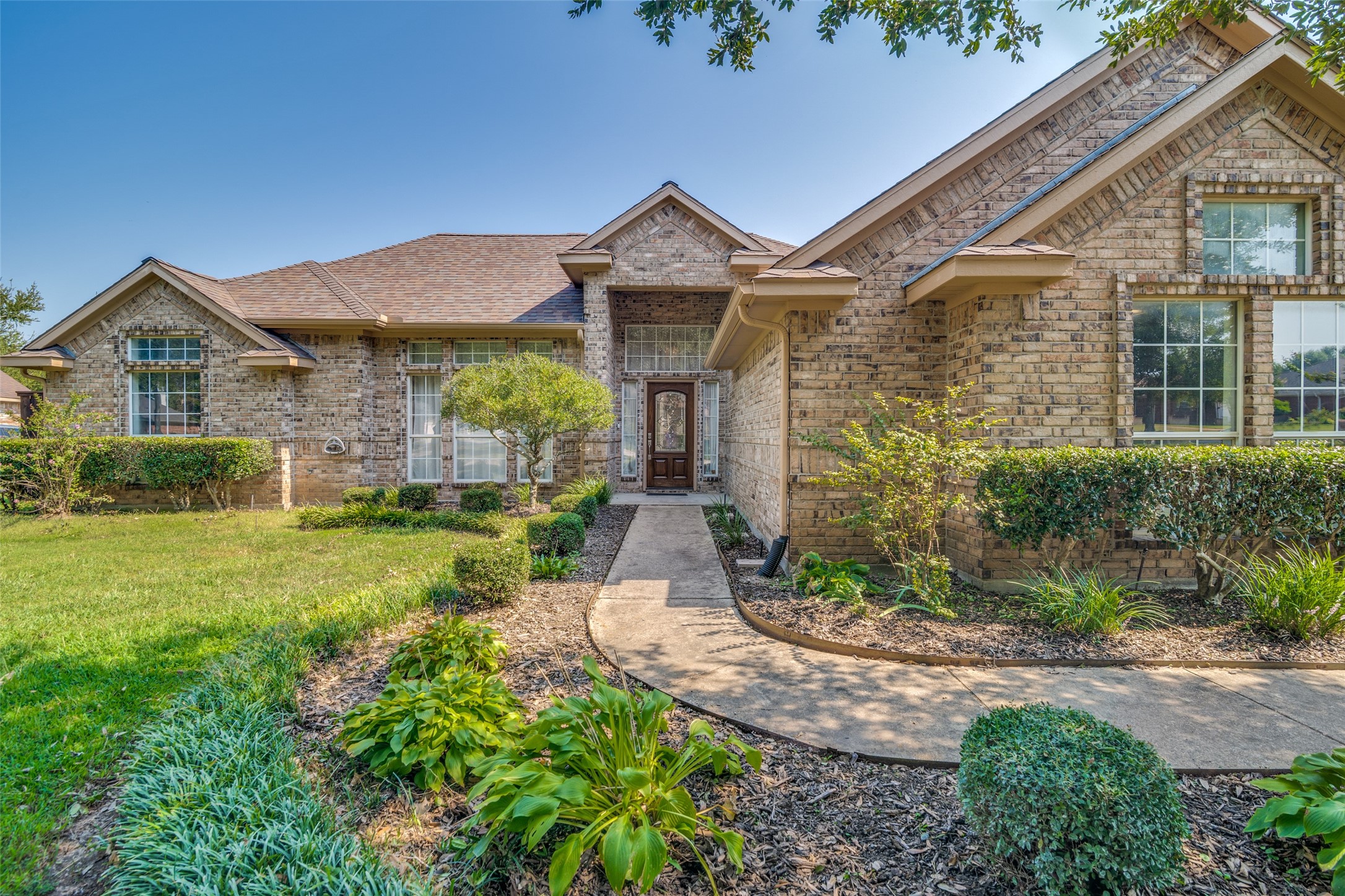 417 Pin Oak Drive