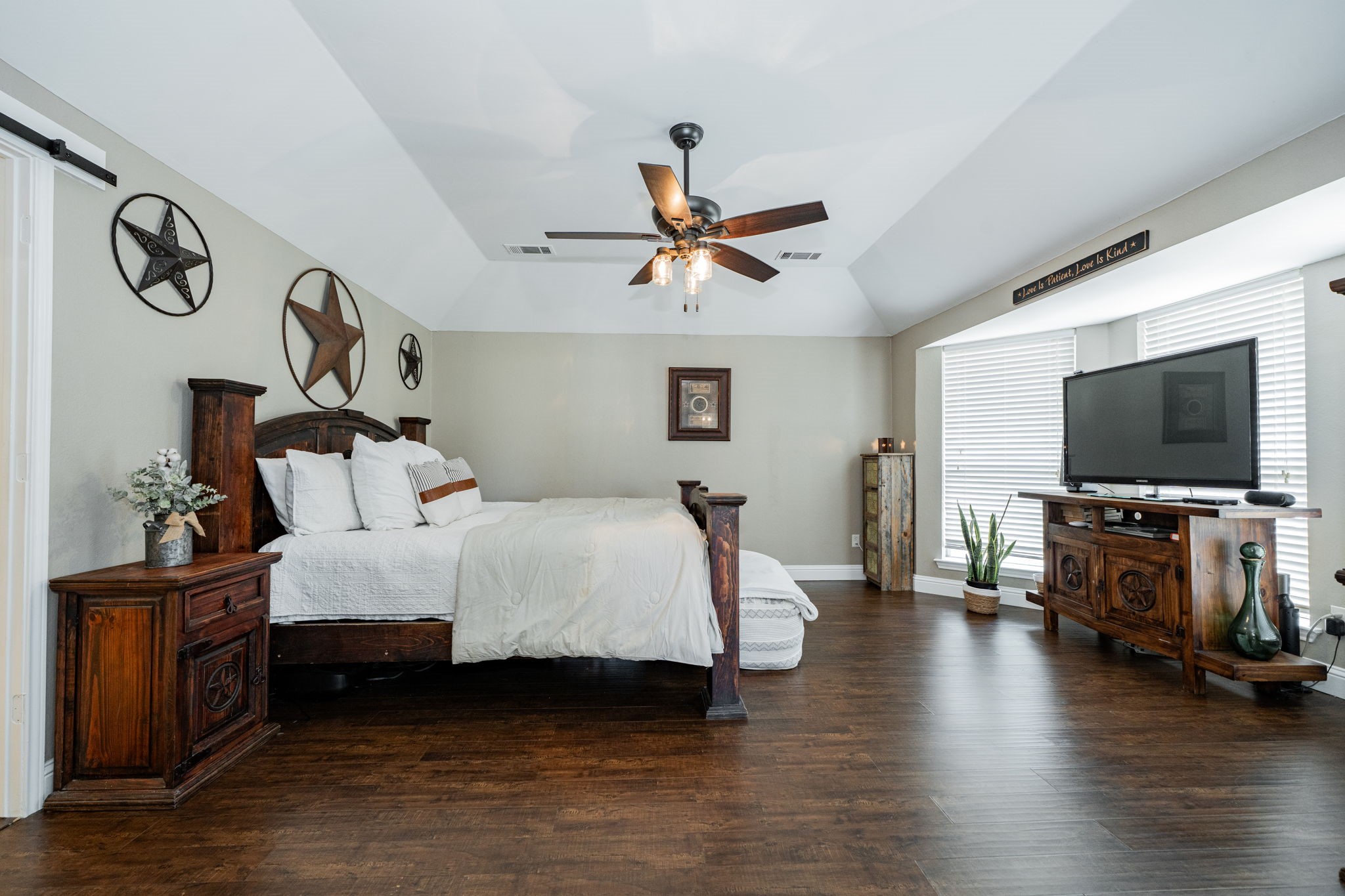 10128 Highland Prairie Lane