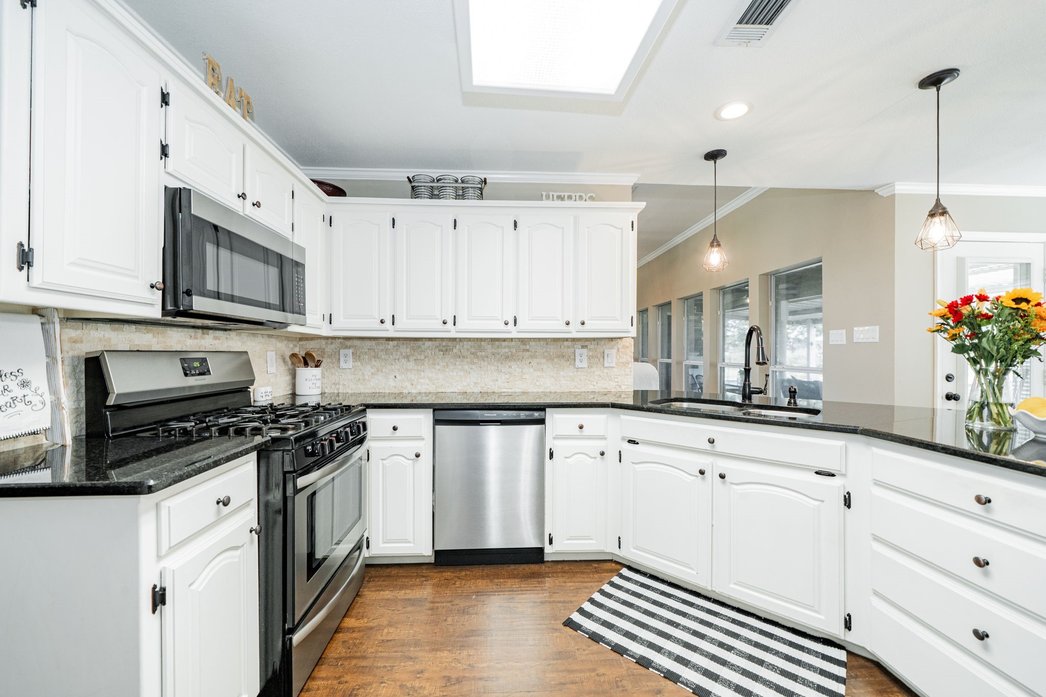 10128 Highland Prairie Lane