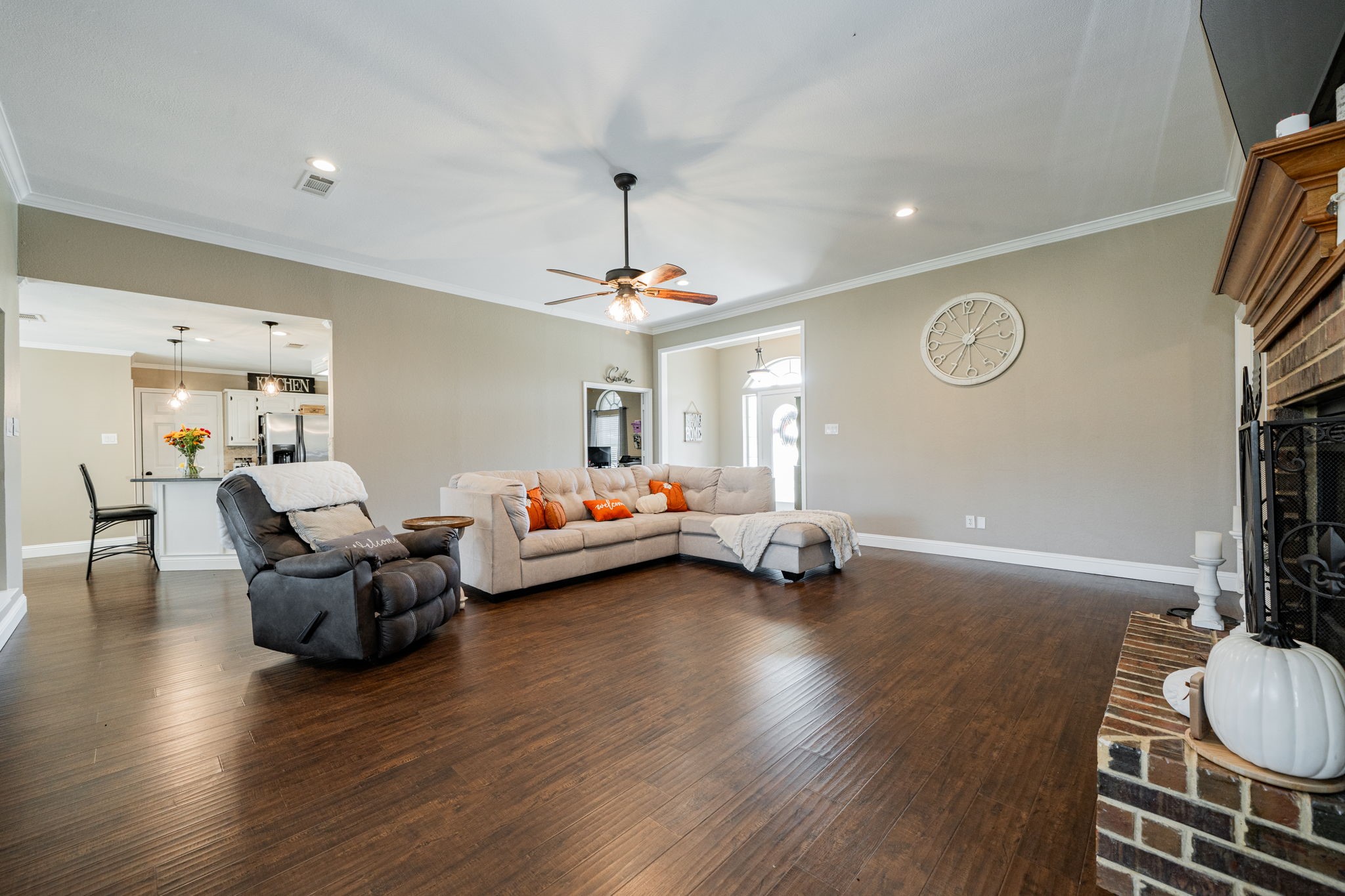 10128 Highland Prairie Lane