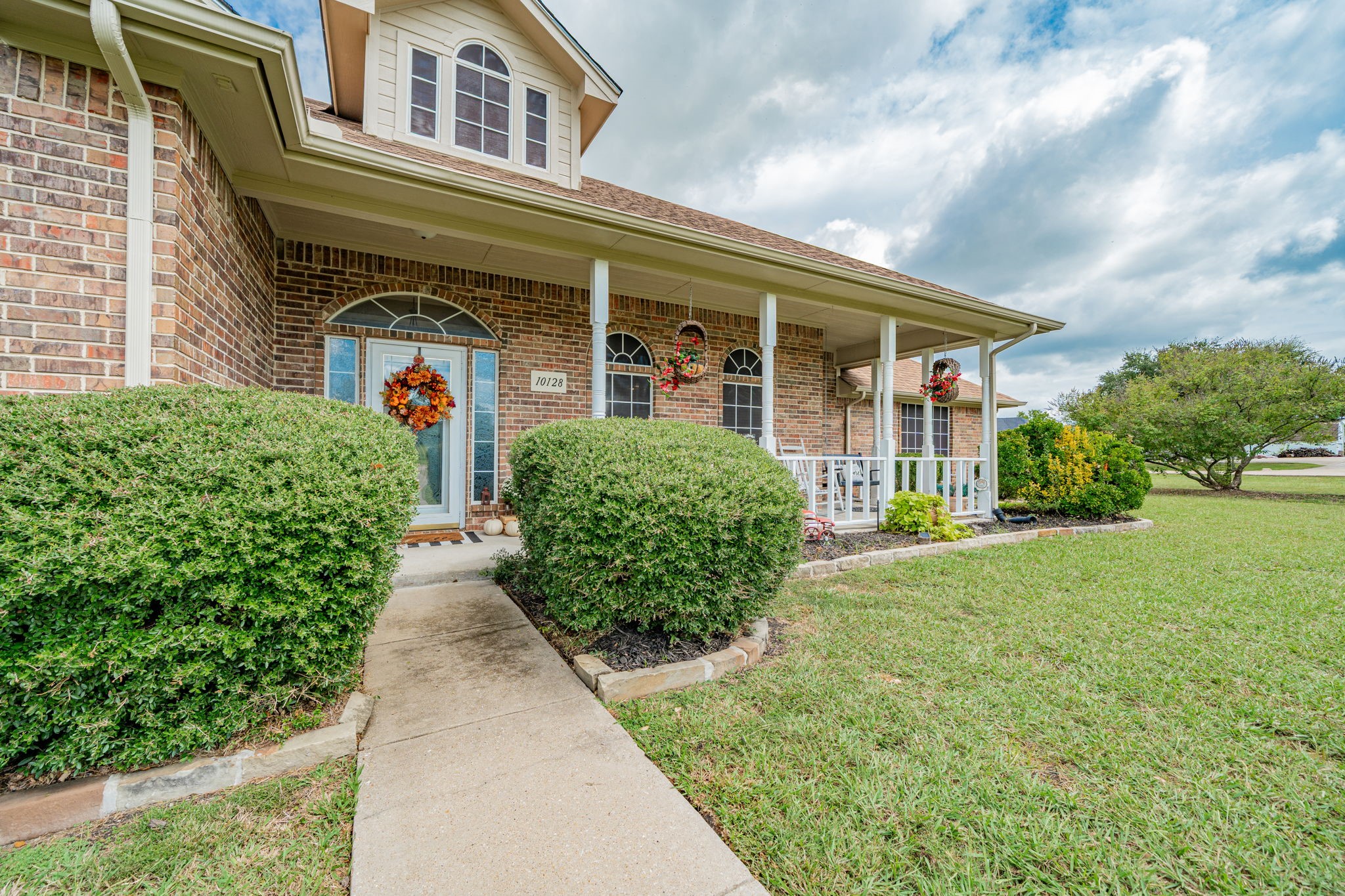 10128 Highland Prairie Lane