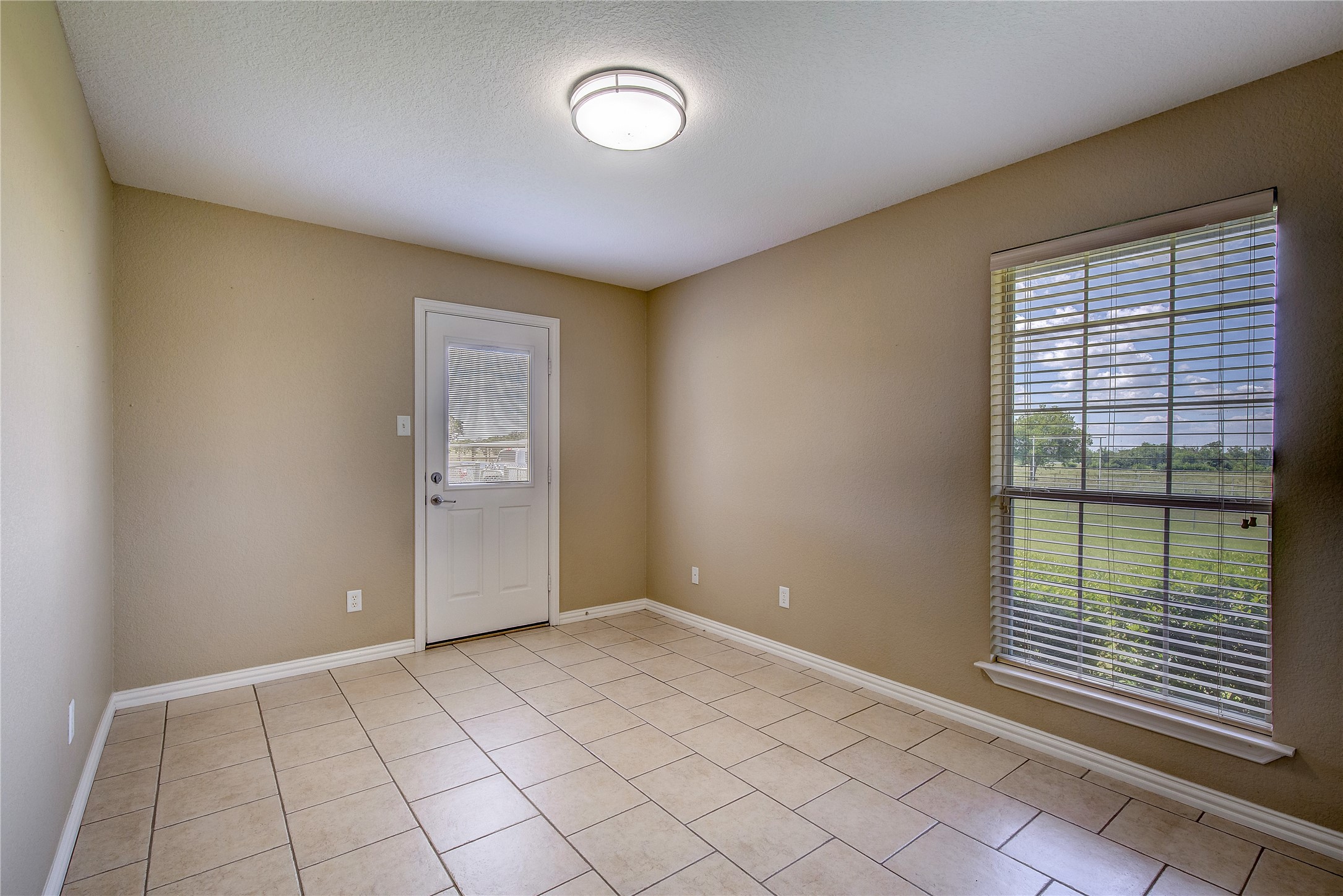 10000 County Road 357