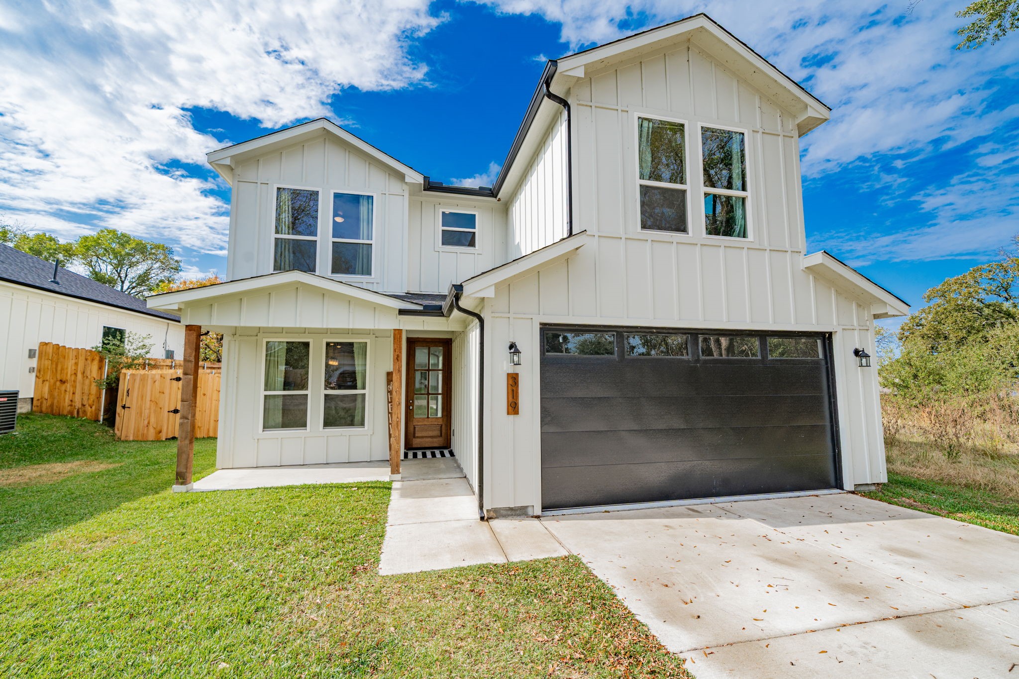 319 Coral Reef Street