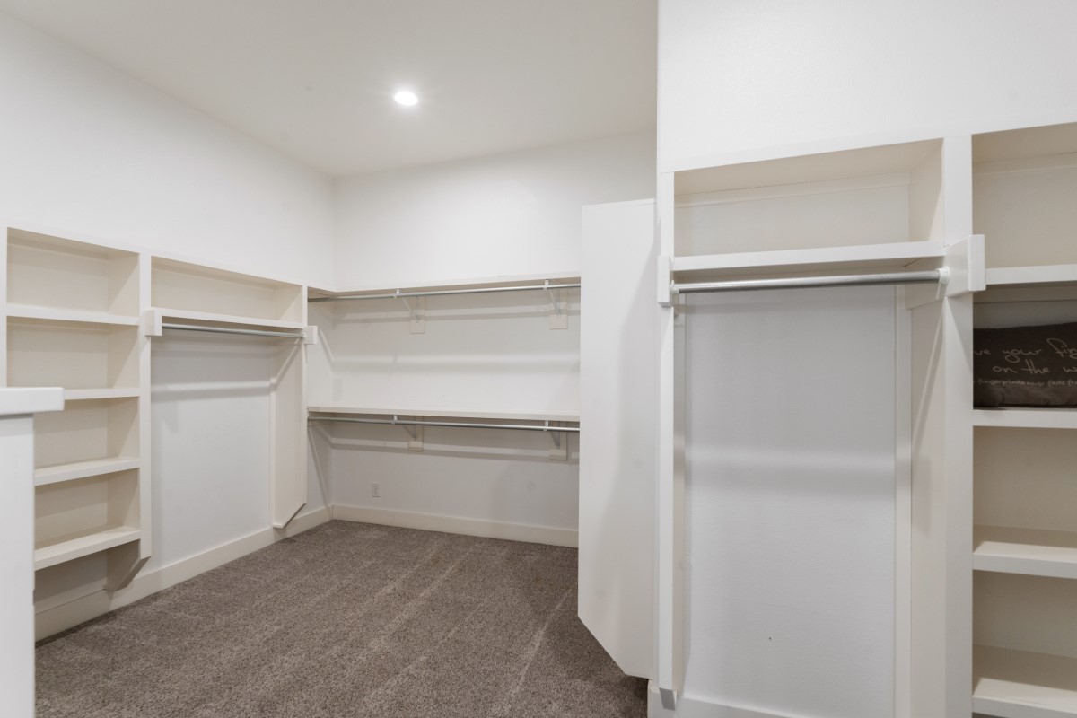 25 Carson Road