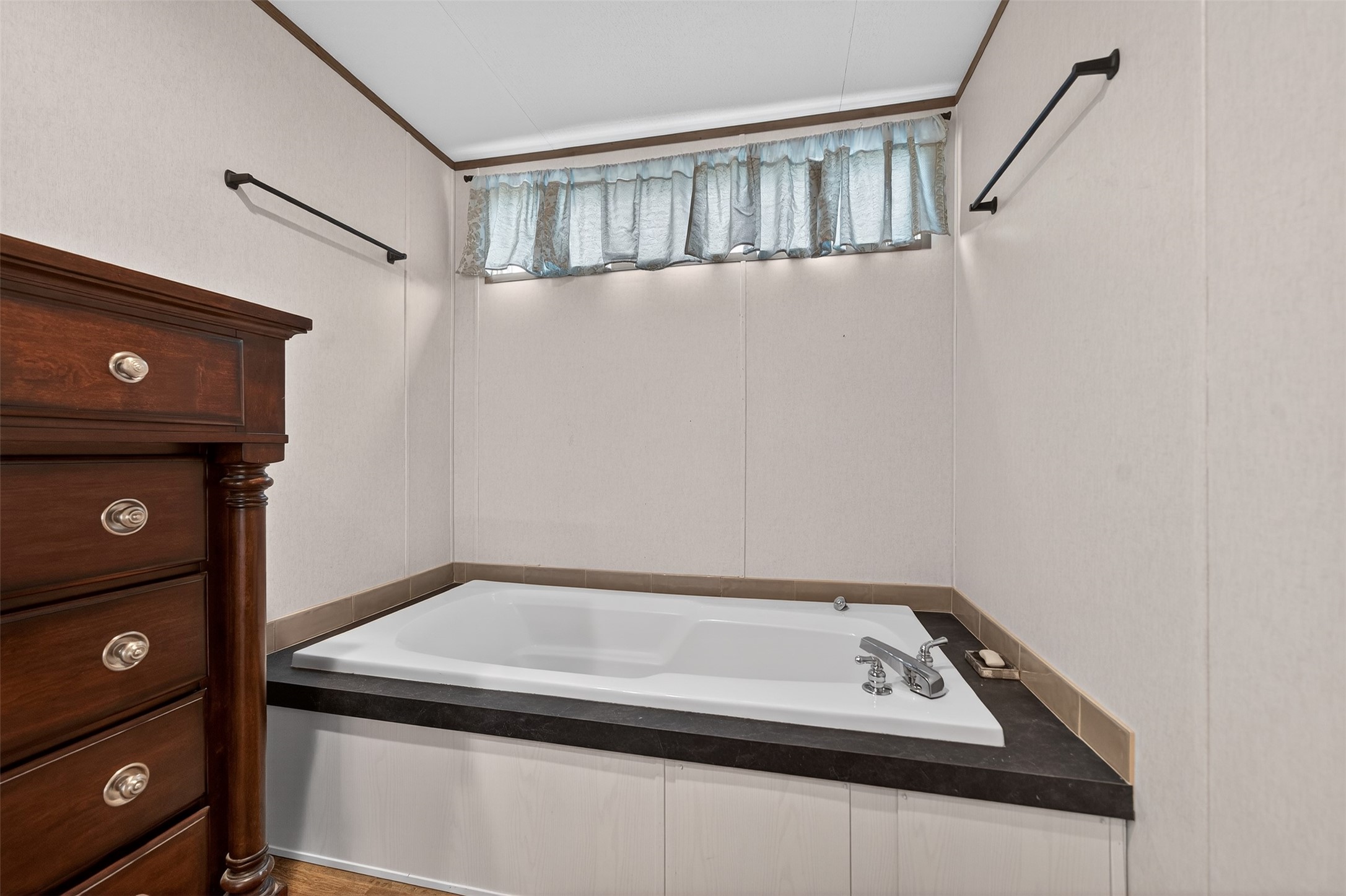 15099 E State Highway 243