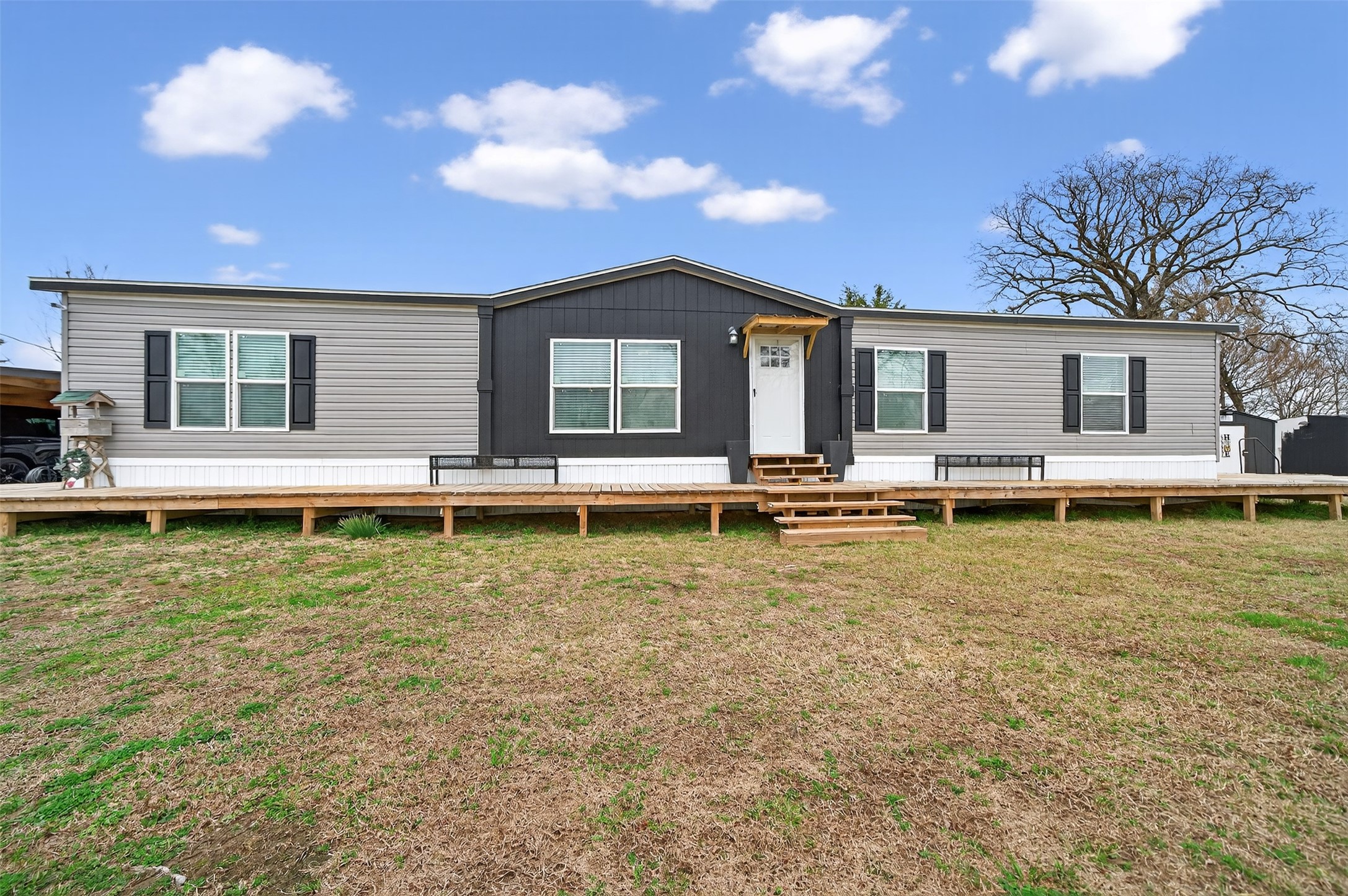 15099 E State Highway 243