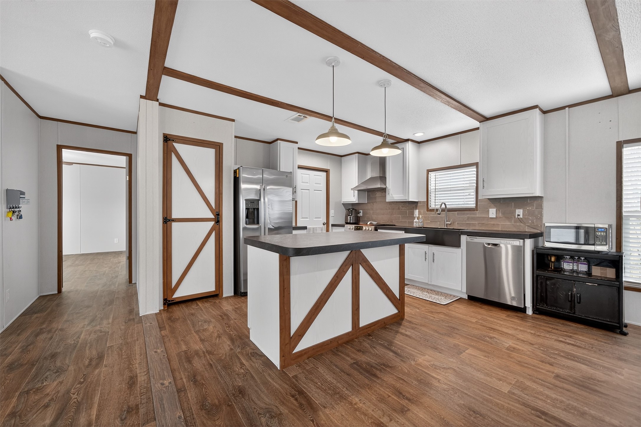 15099 E State Highway 243