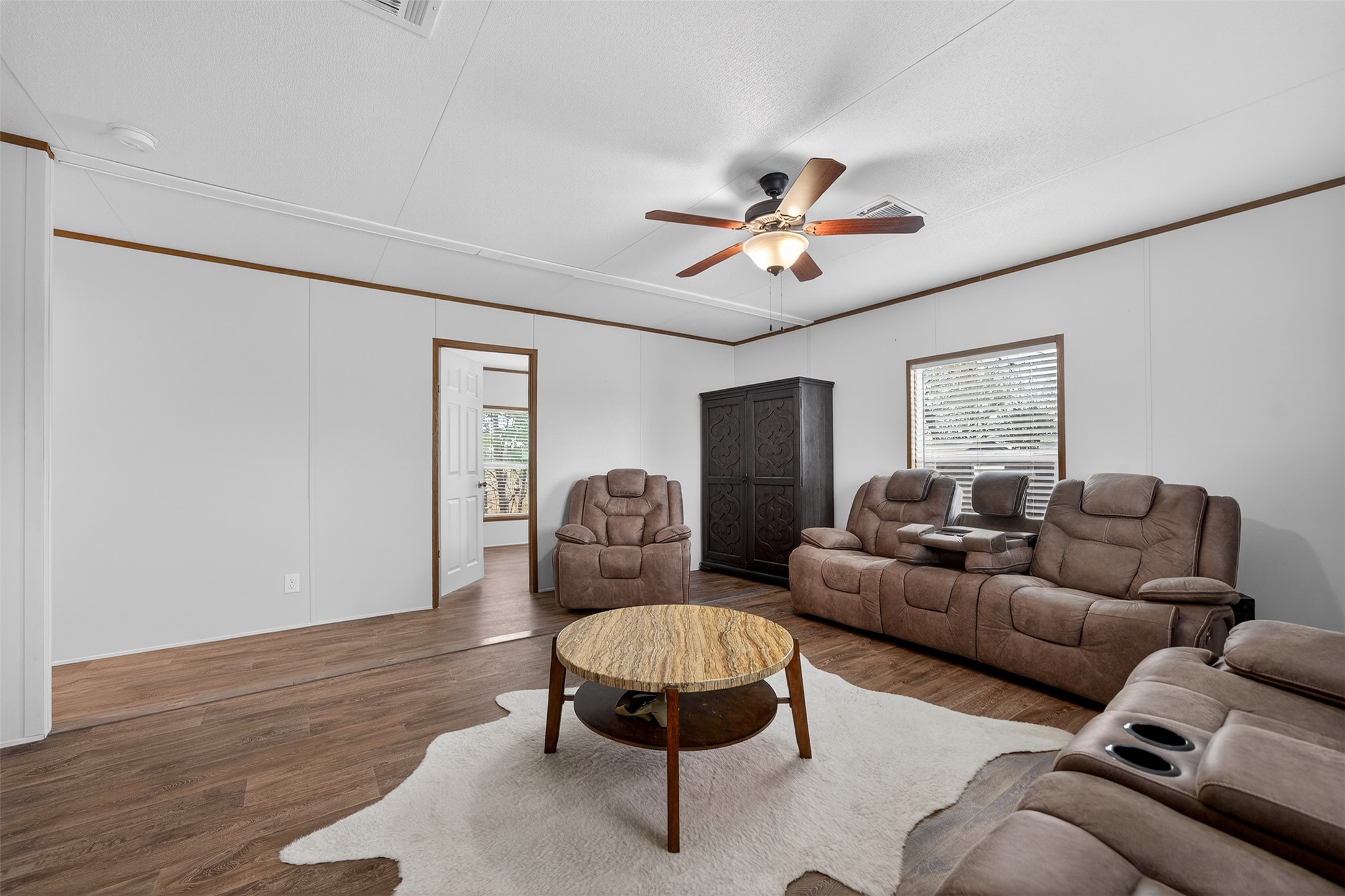 15099 E State Highway 243