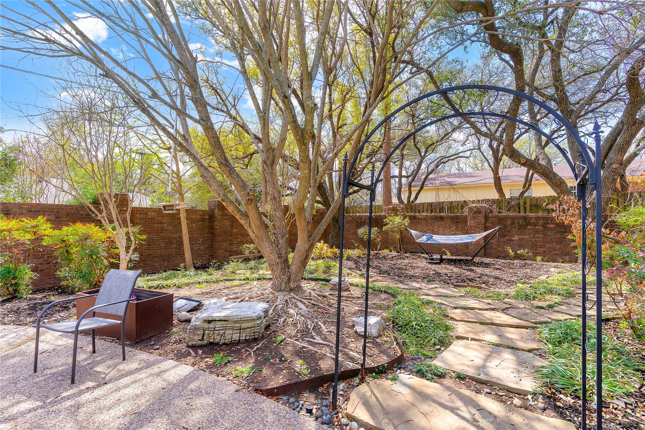 1503 W Westhill Drive