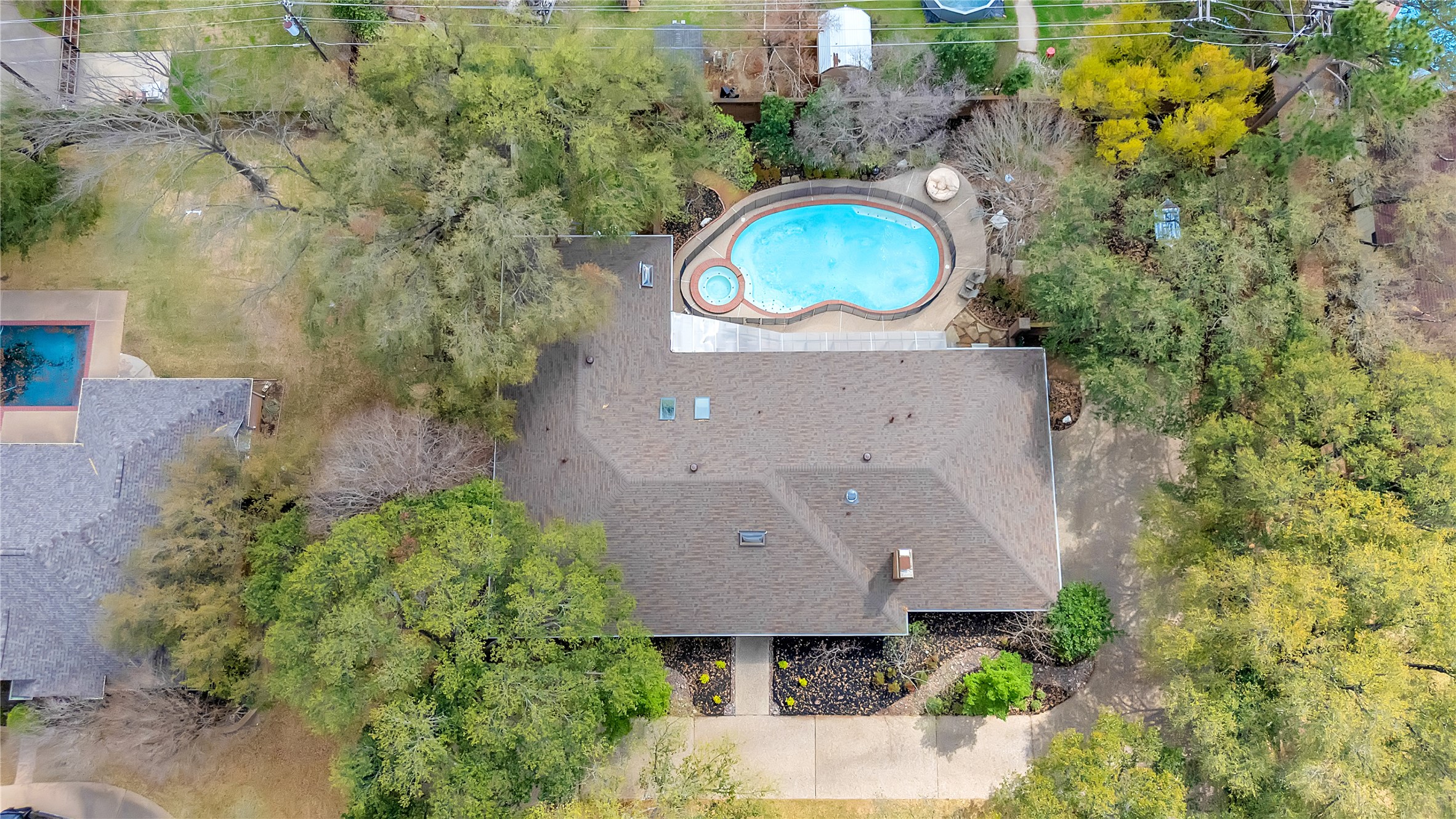 1503 W Westhill Drive