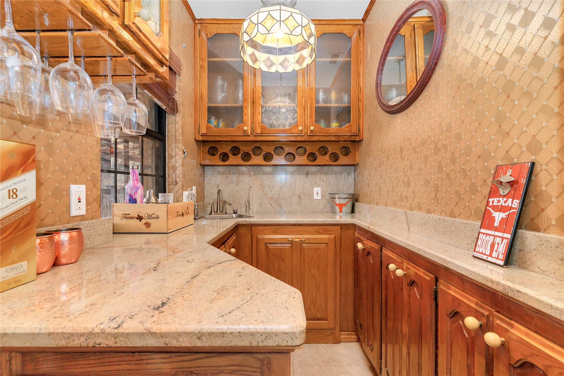 1503 W Westhill Drive