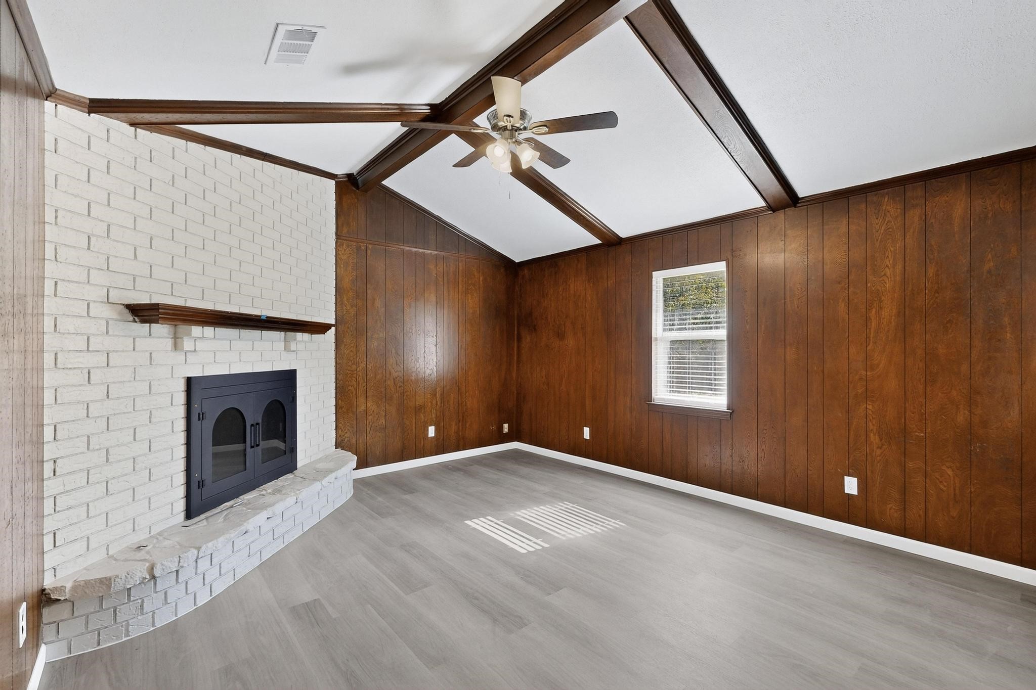 14024 Horseshoe Trail