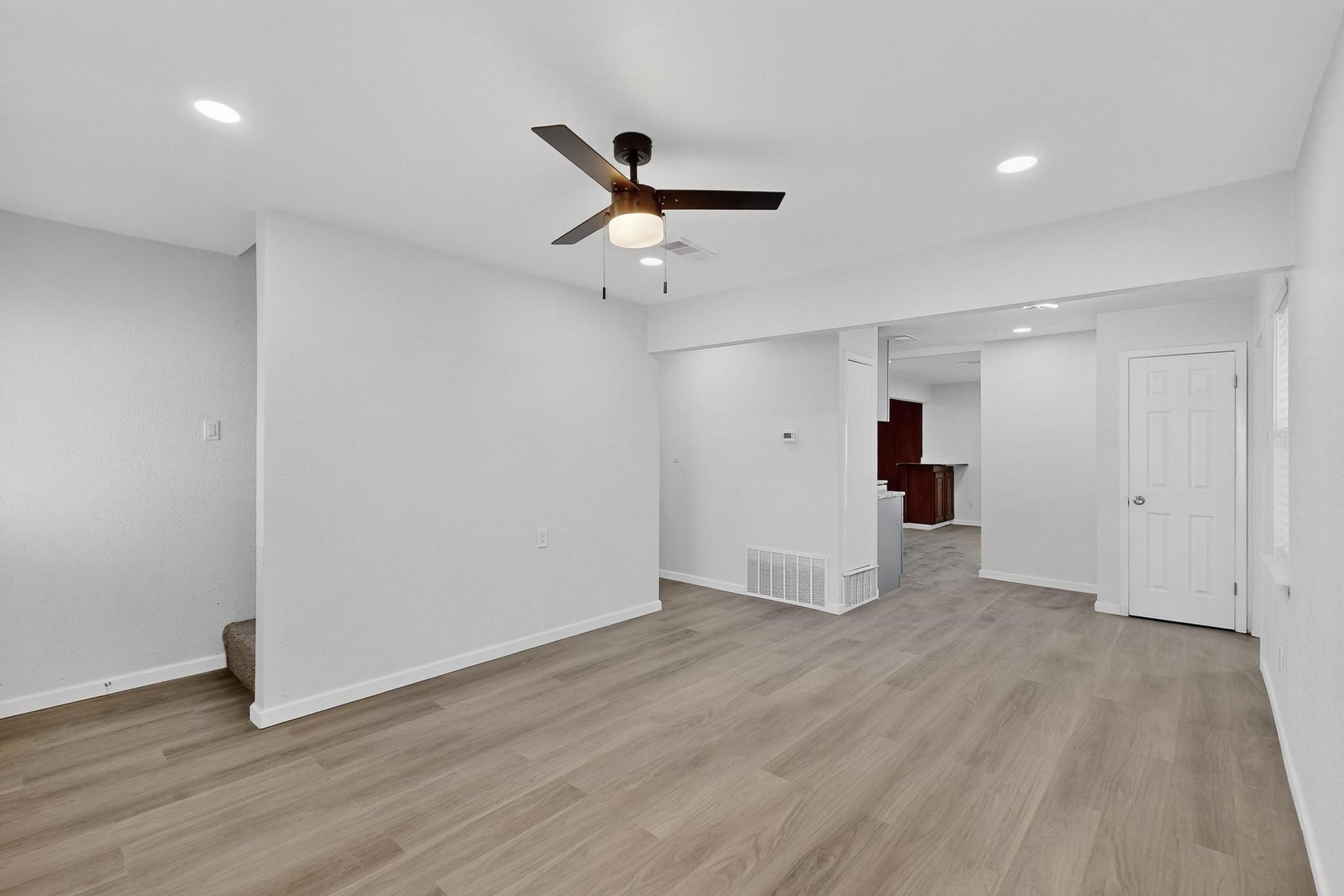 14024 Horseshoe Trail
