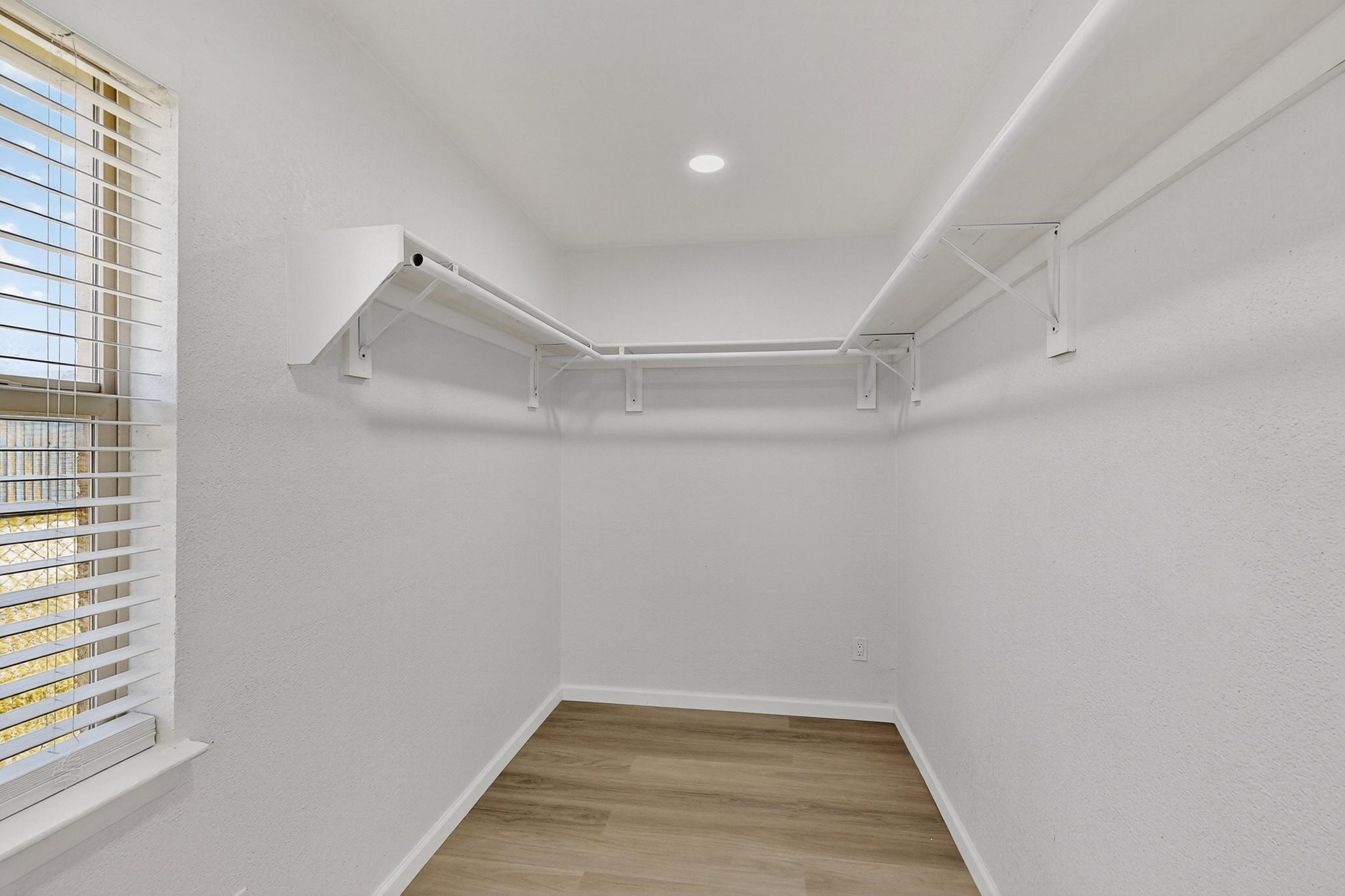14024 Horseshoe Trail