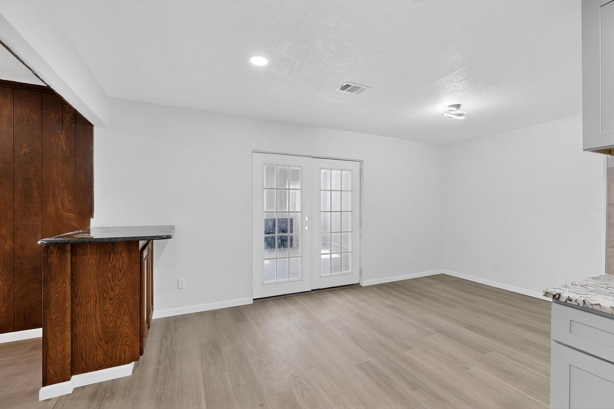 14024 Horseshoe Trail