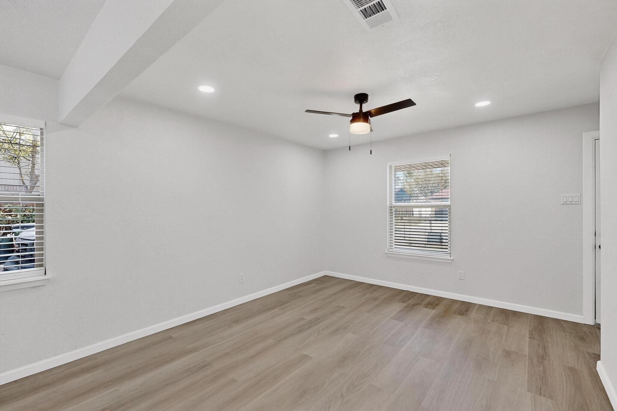14024 Horseshoe Trail