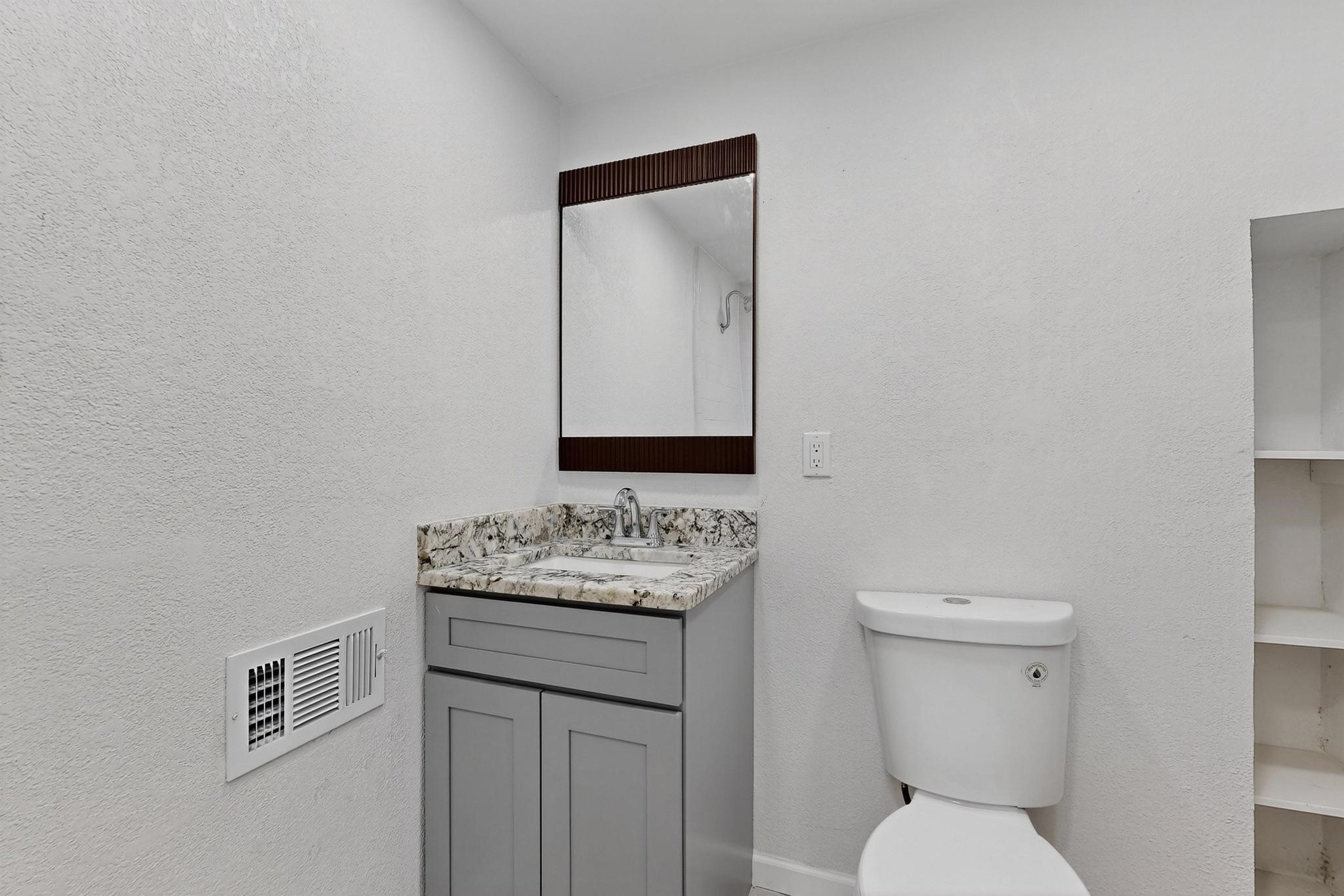 14024 Horseshoe Trail