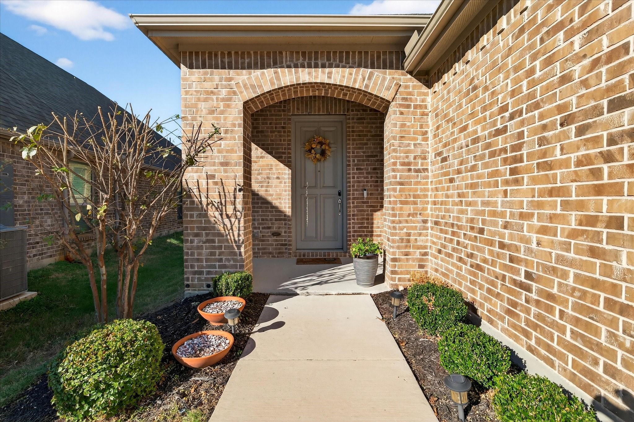 9613 Oxbow Lane