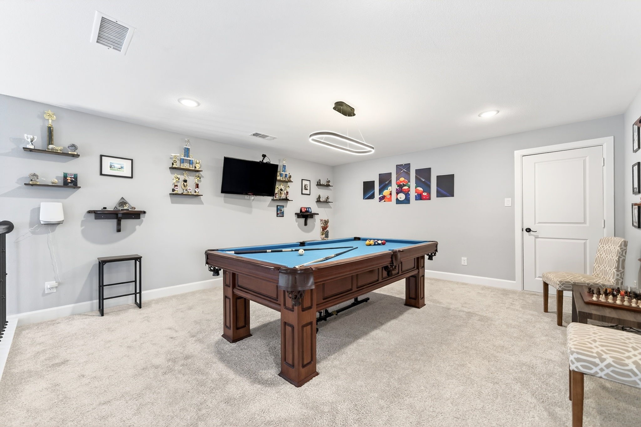 1469 Lawnview Drive