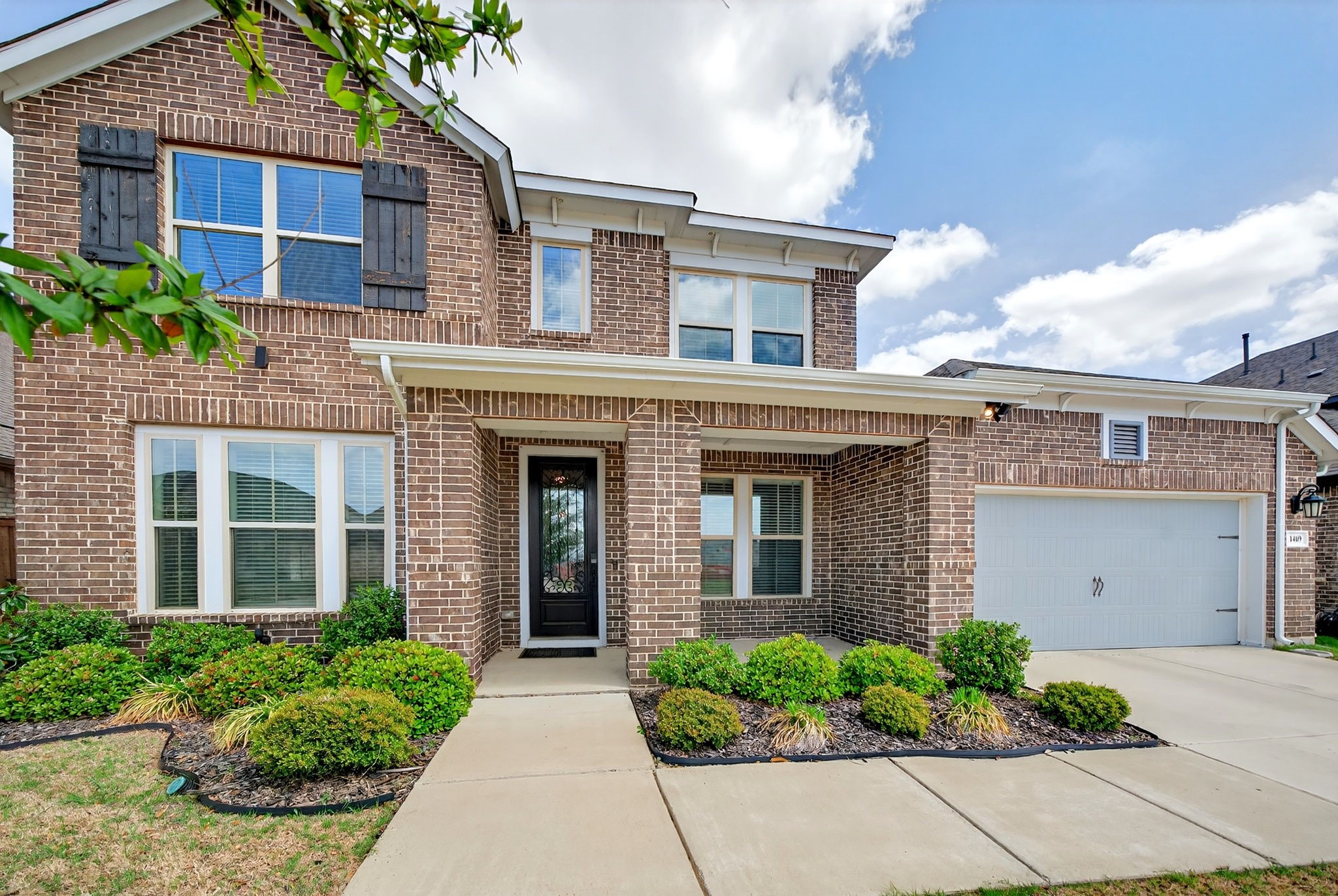 1469 Lawnview Drive