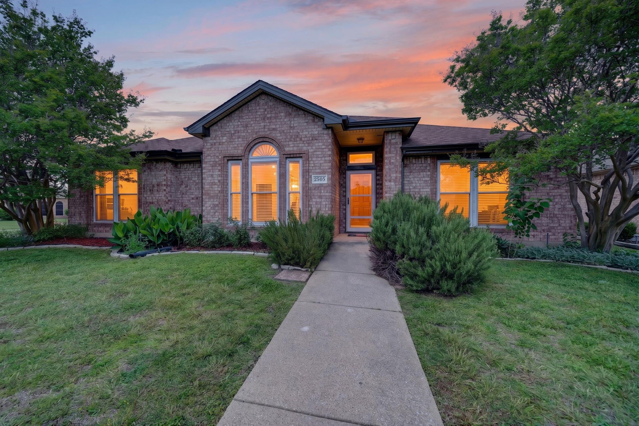 2505 Ash Creek