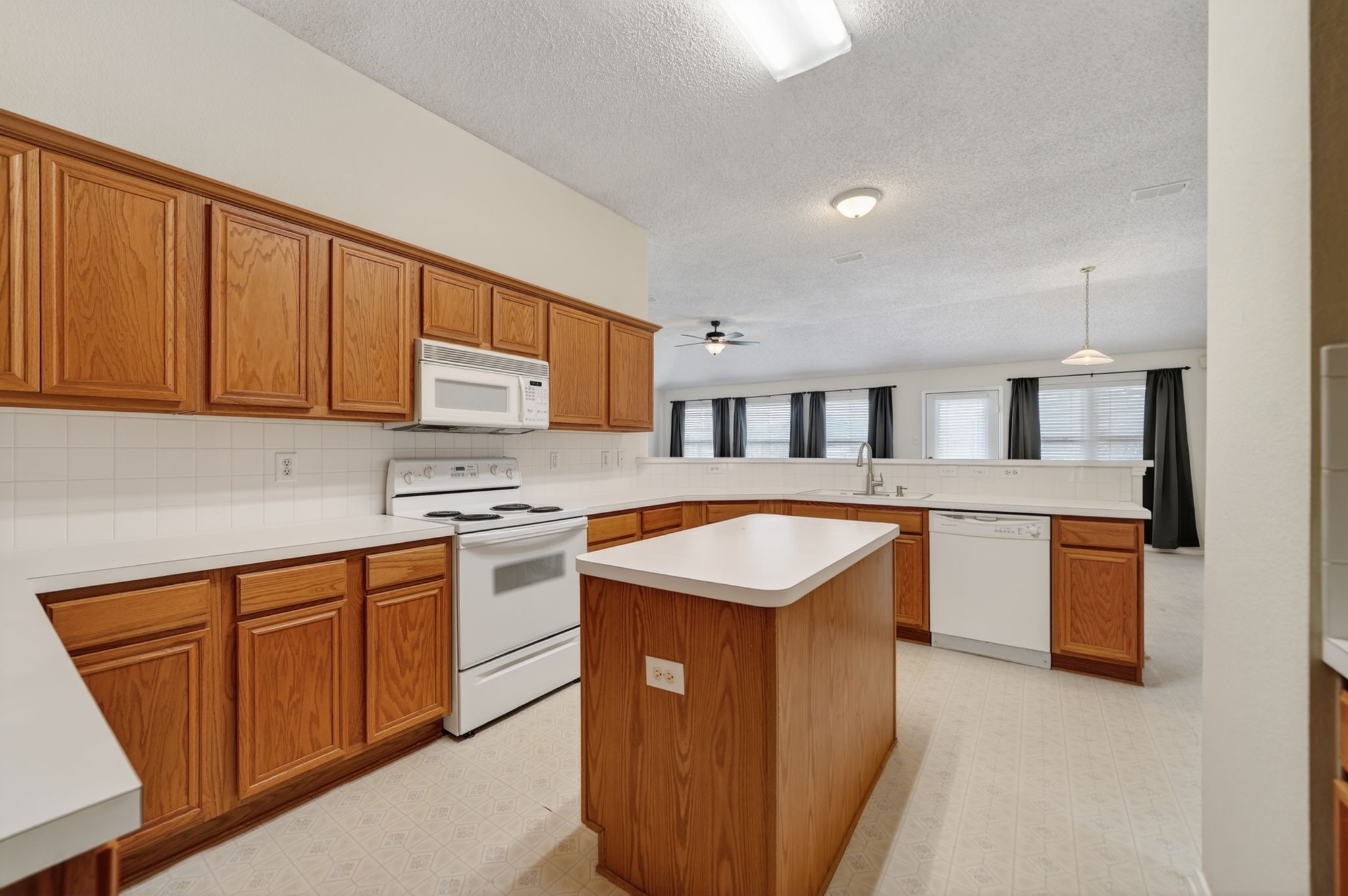 2505 Ash Creek