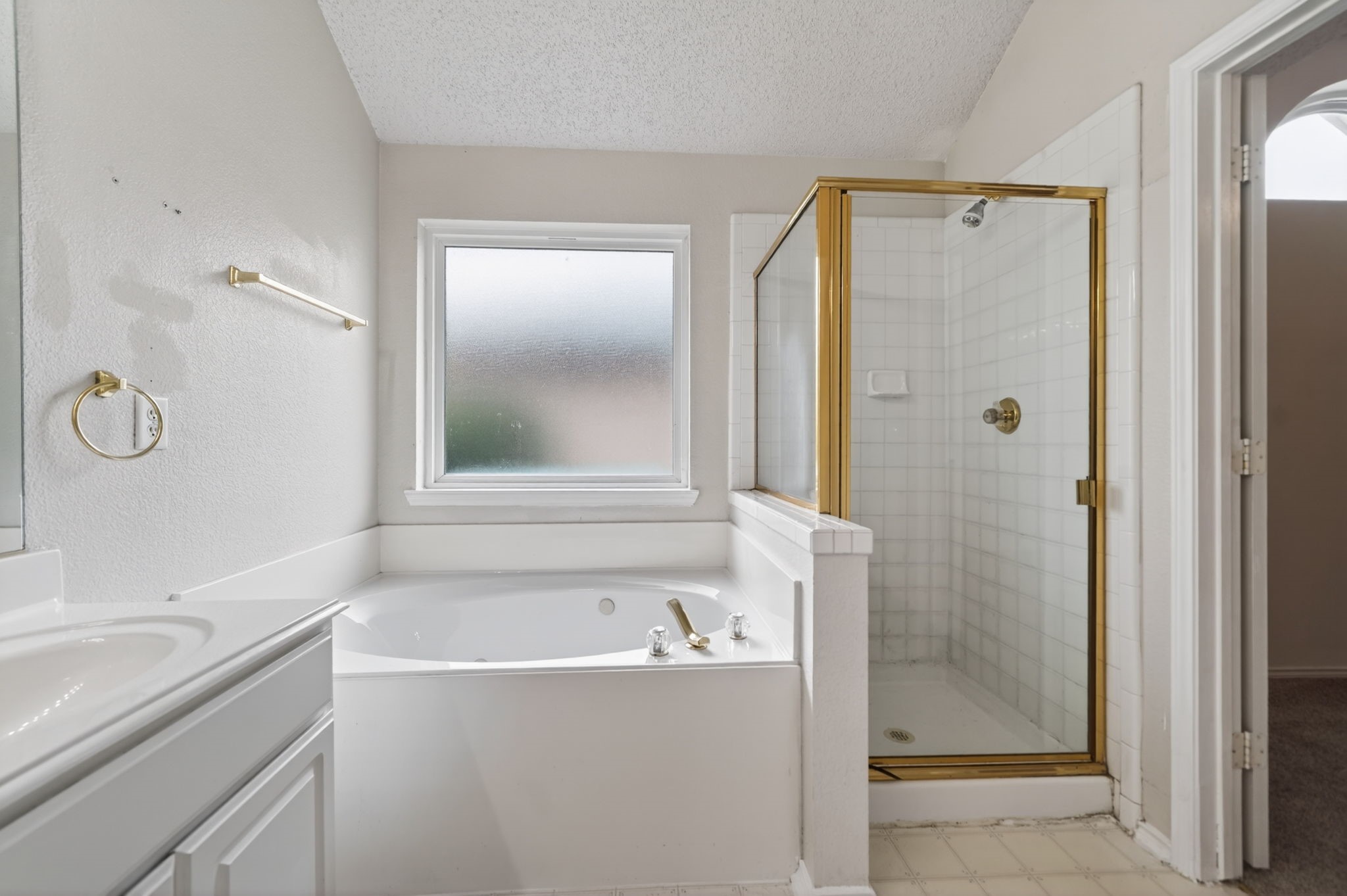 2505 Ash Creek