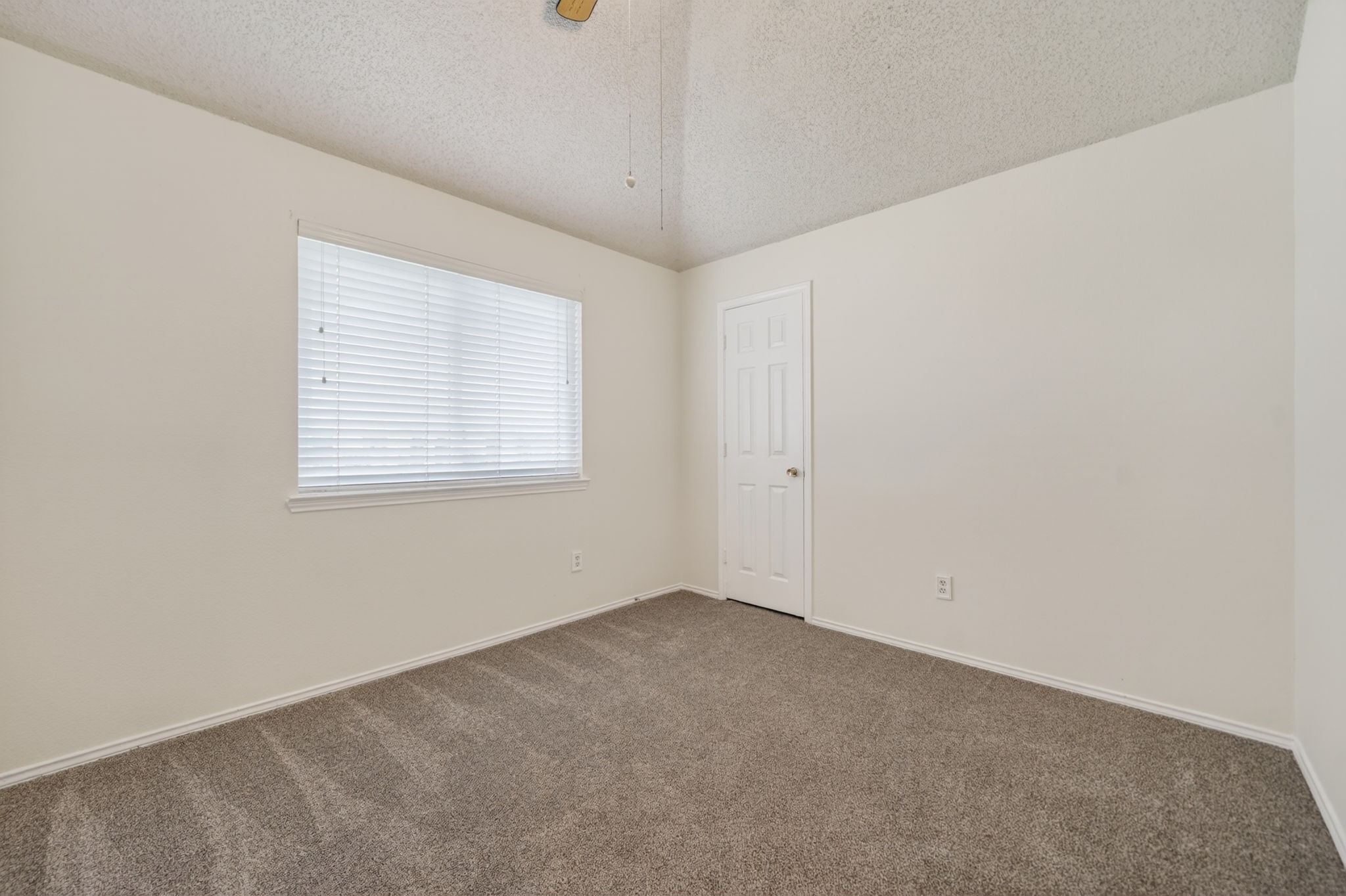 2505 Ash Creek