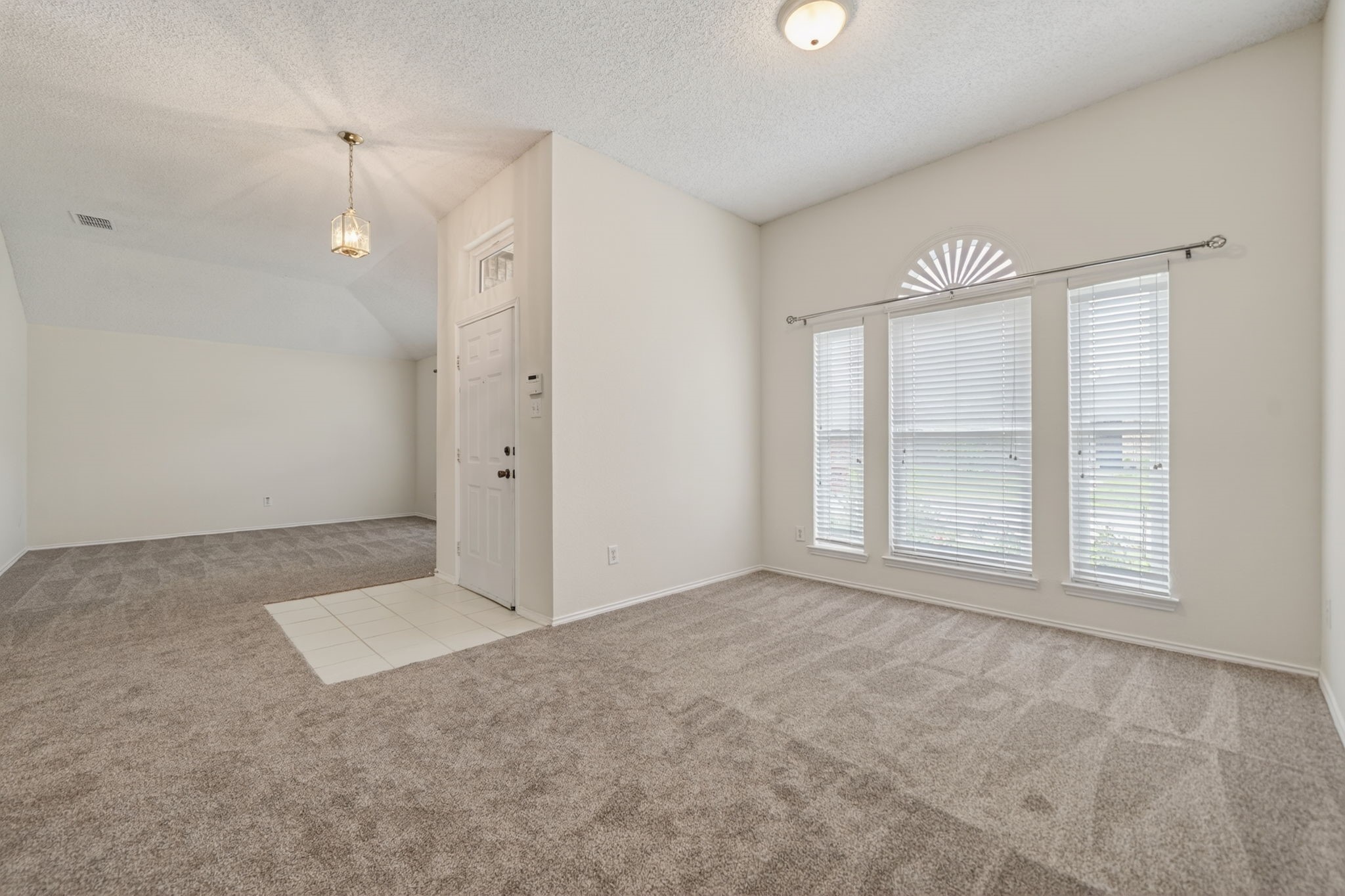 2505 Ash Creek