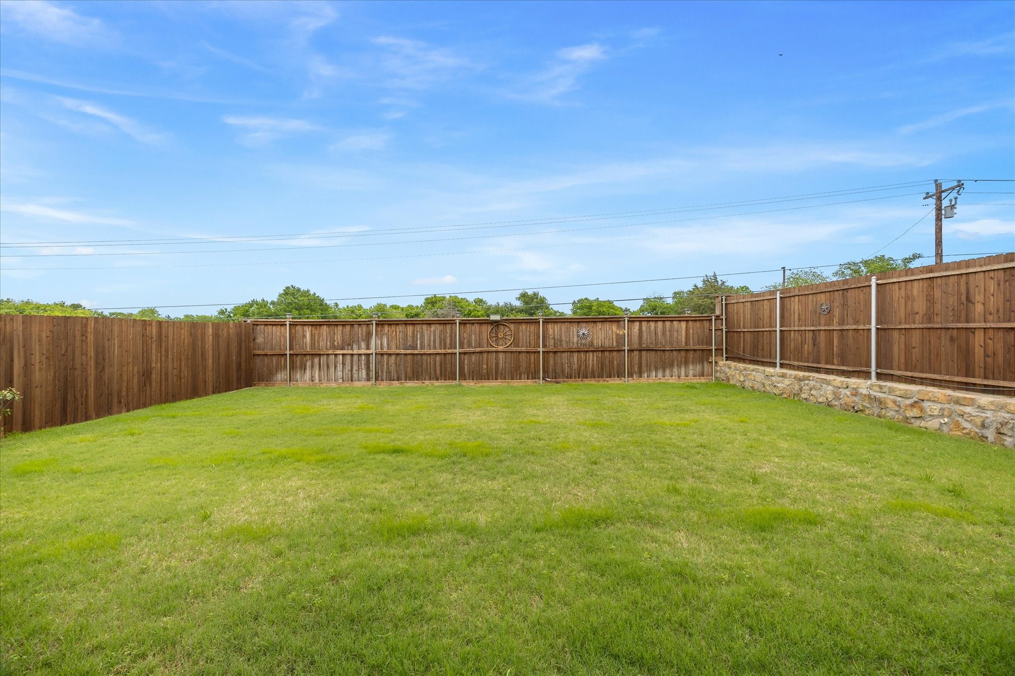 1416 Showdown Lane