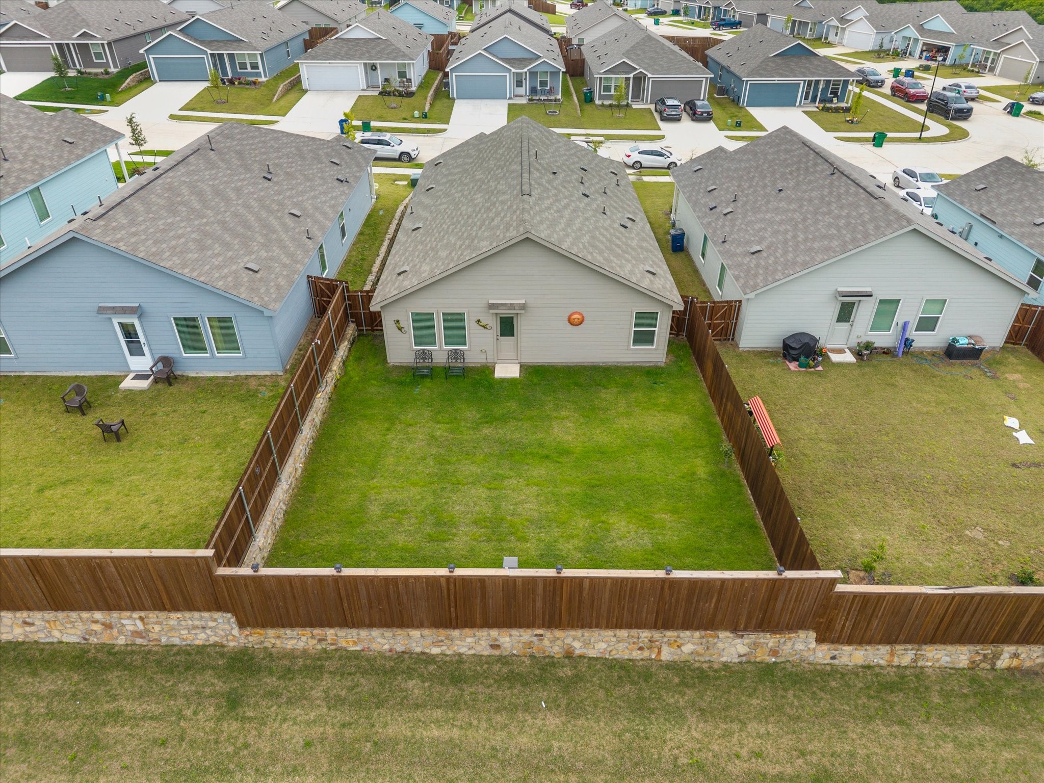 1416 Showdown Lane