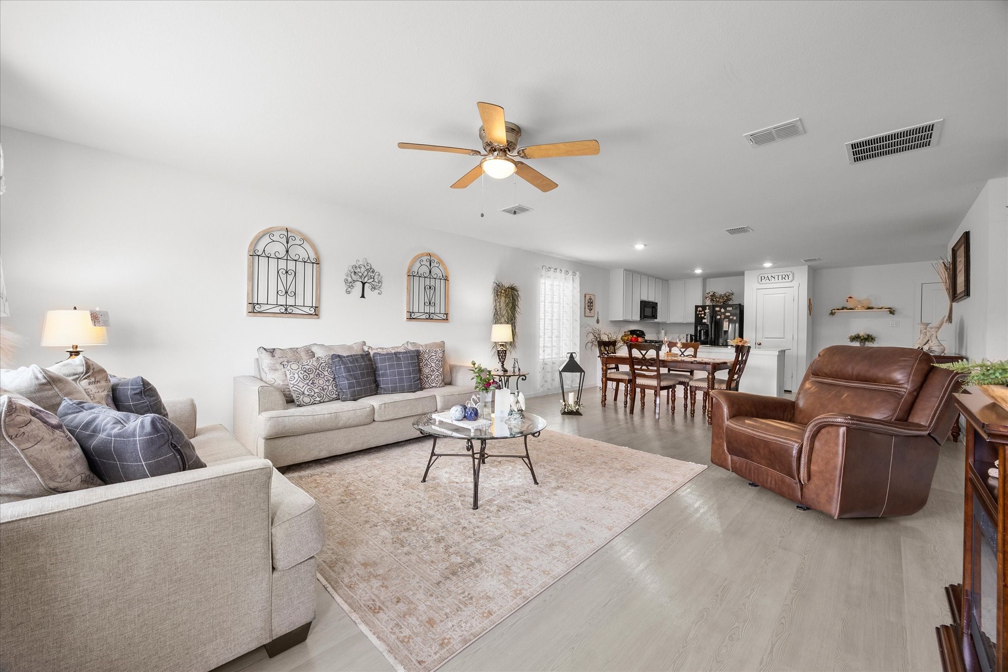 1416 Showdown Lane