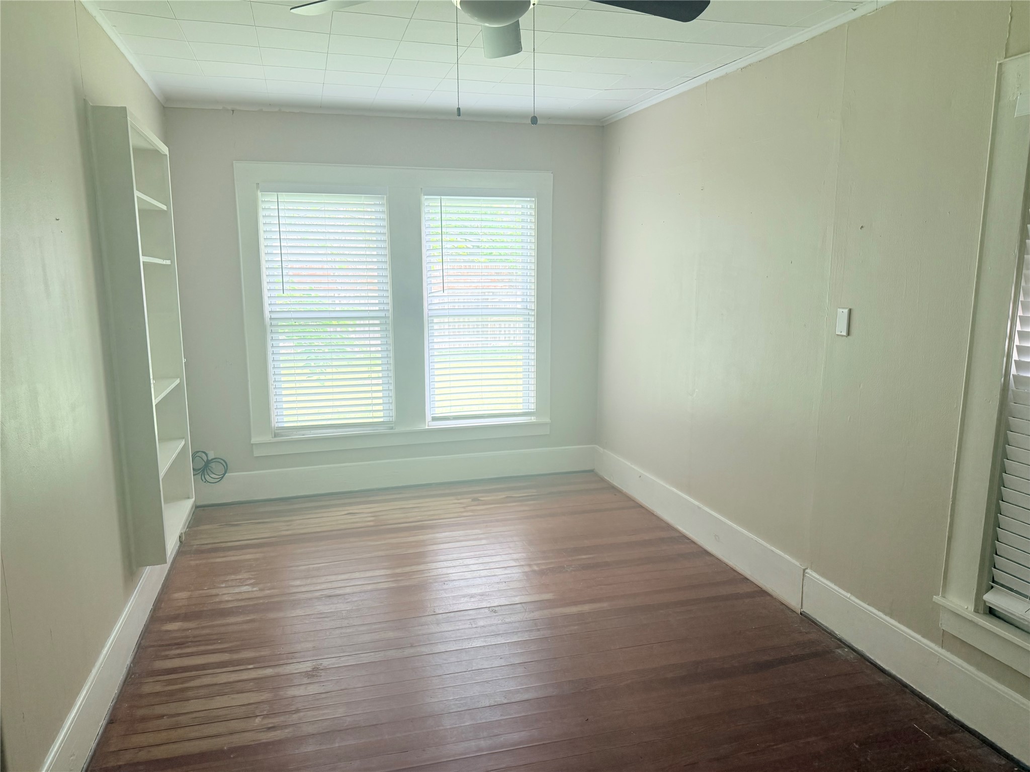 302 W Orville Street