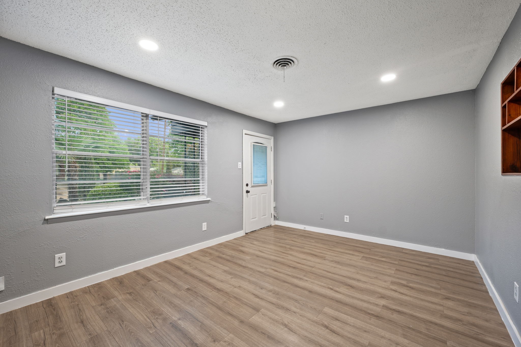 3006 Mason Drive