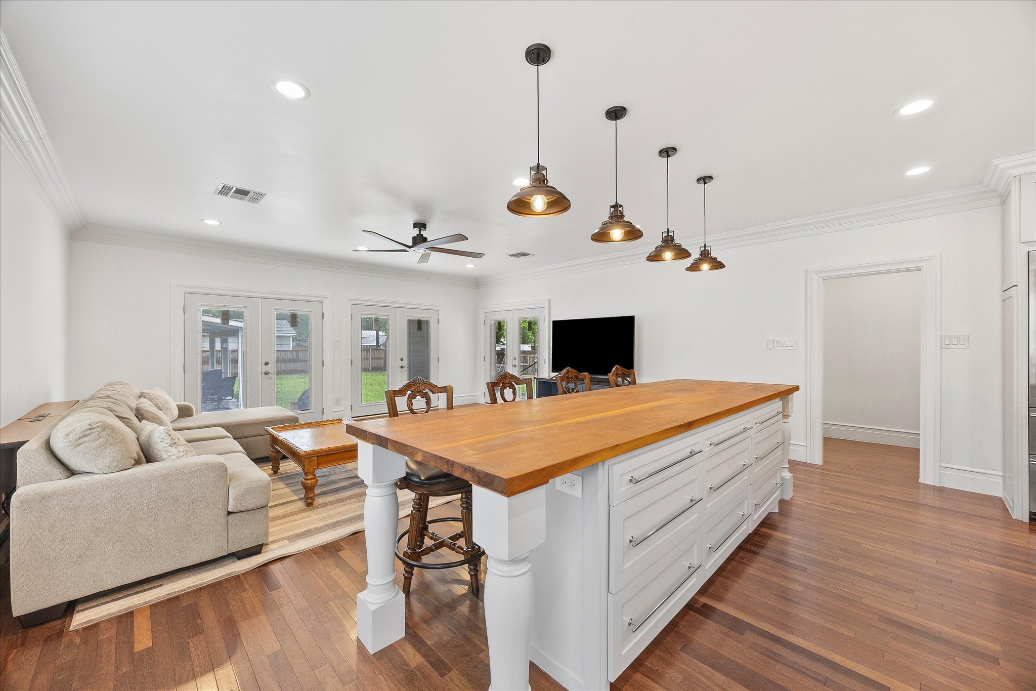 726 Griffith Avenue