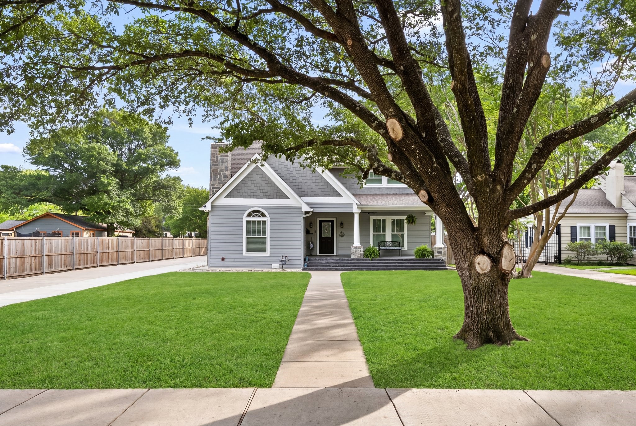 726 Griffith Avenue