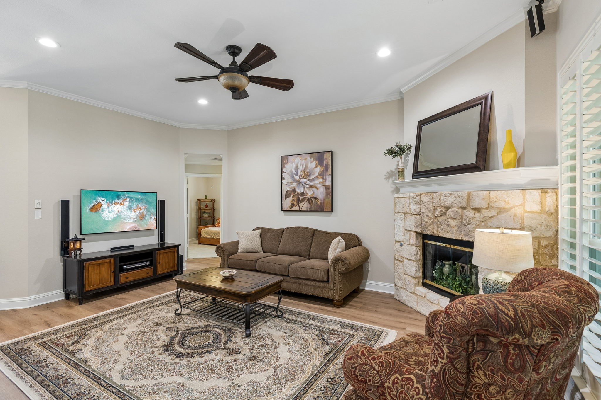 6501 Falcon Crest Lane