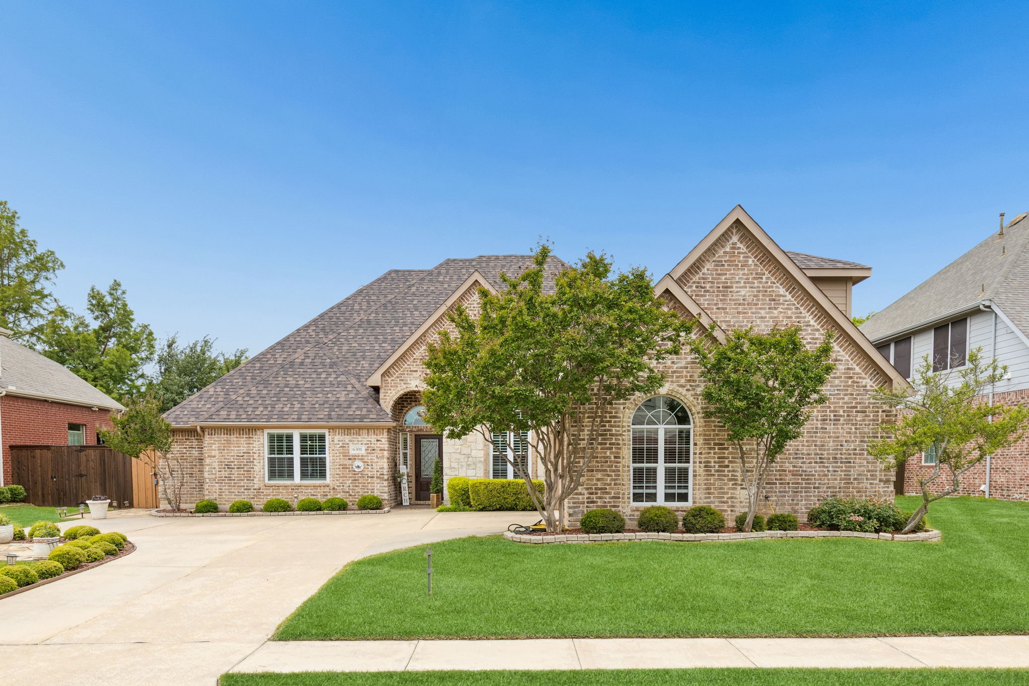 6501 Falcon Crest Lane