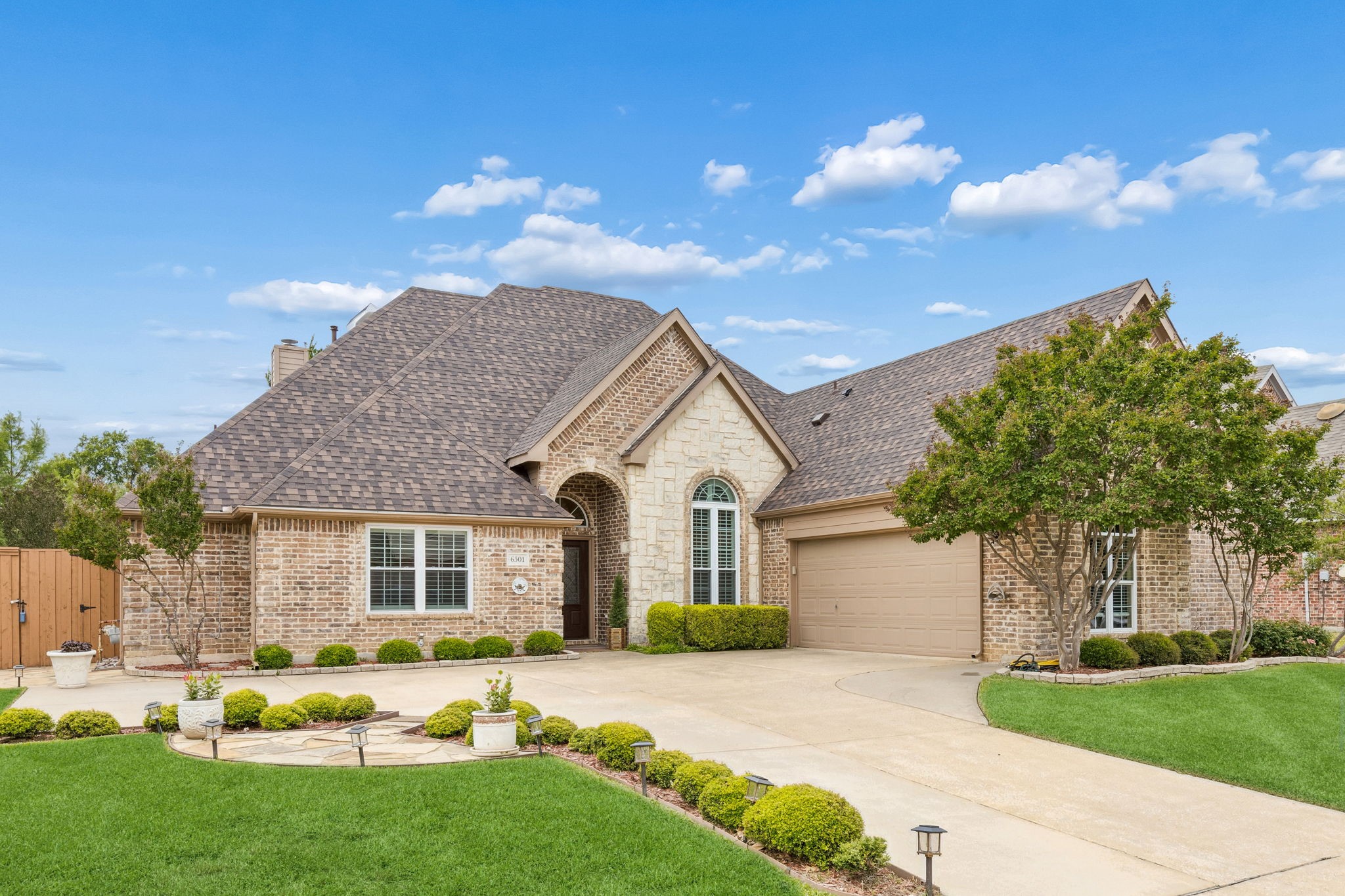 6501 Falcon Crest Lane