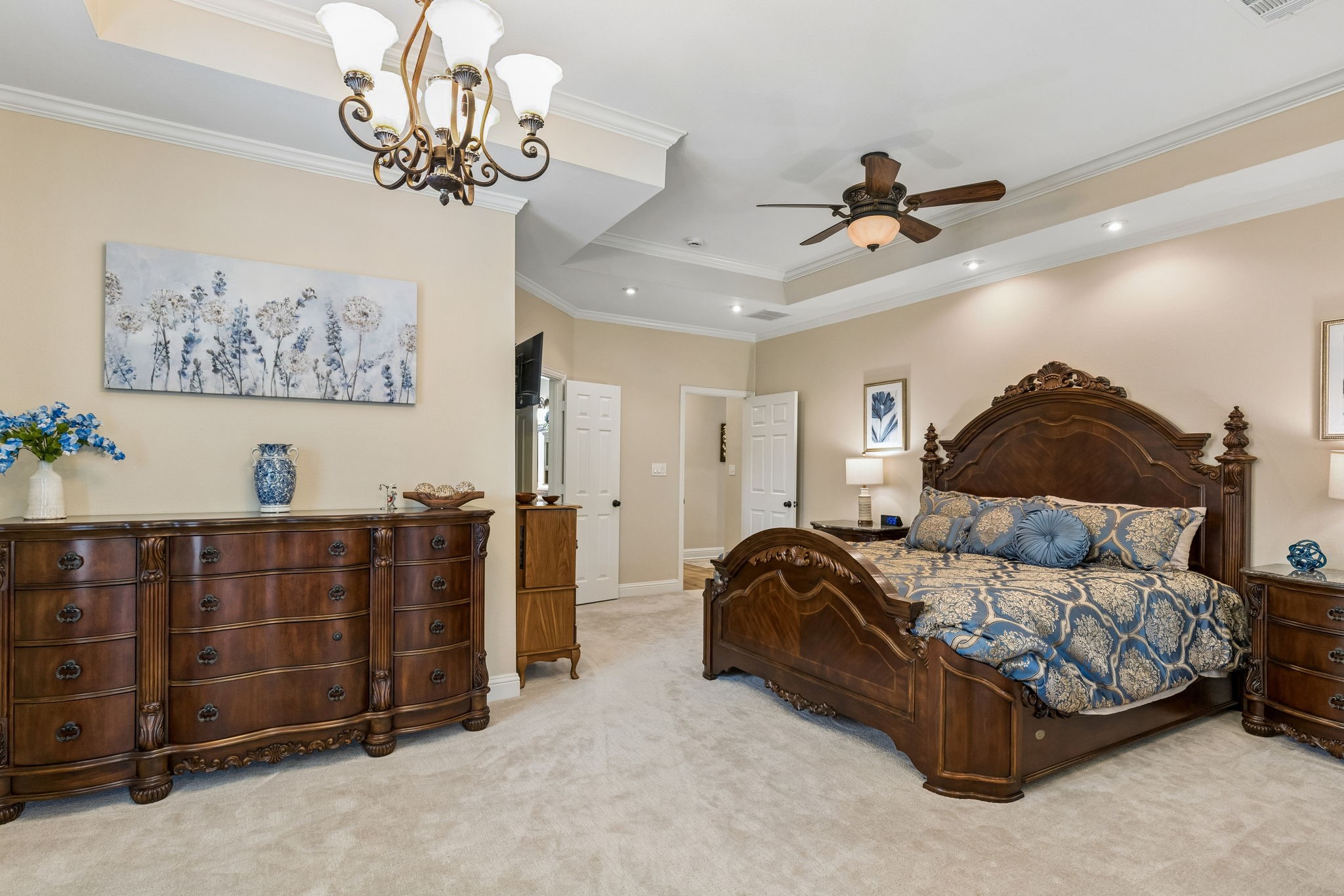 6501 Falcon Crest Lane